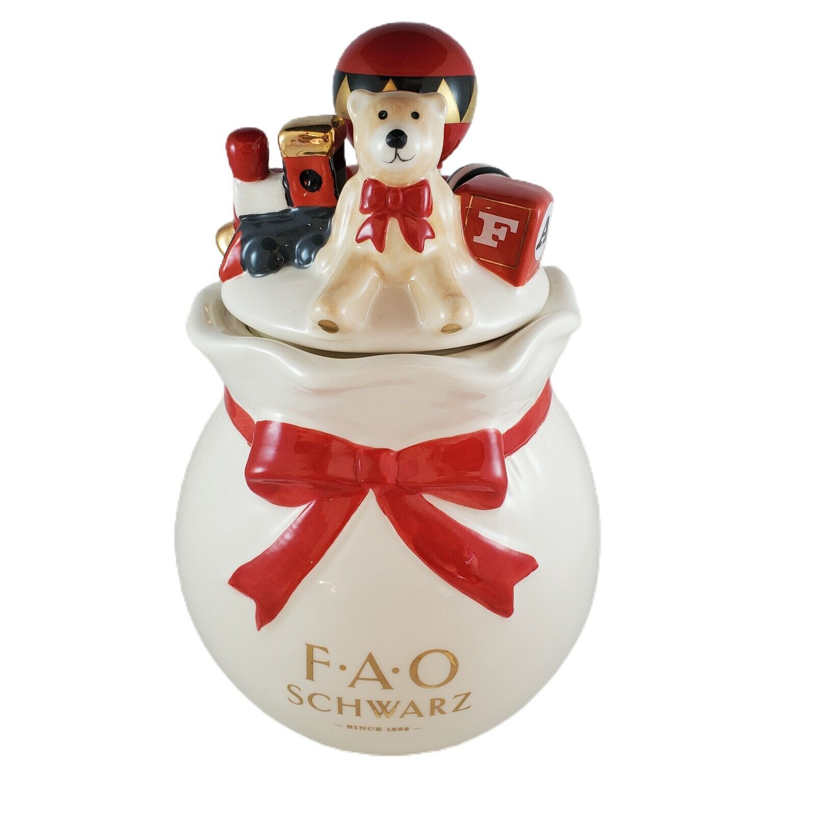 NEW FAO Schwarz Decorative Holiday Cookie Jar w/ 5 Cookie Cutters Set Christmas