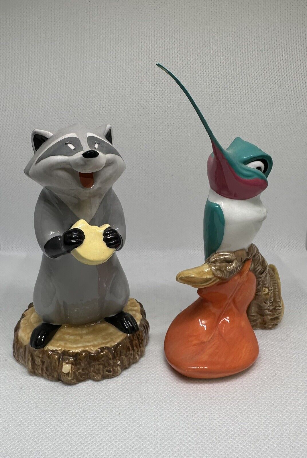 Disney Pocahontas Hummingbird FLIT & Meeko ceramic porcelain figurine statue