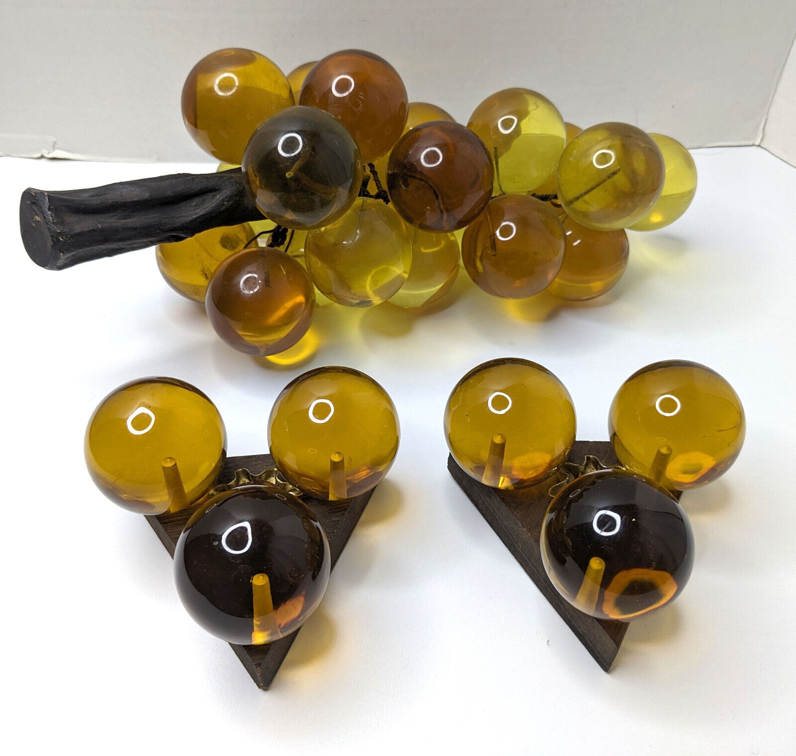 Vintage MCM Acrylic Lucite Grape Cluster Dark Yellow WithStem + 2 Candle Holders