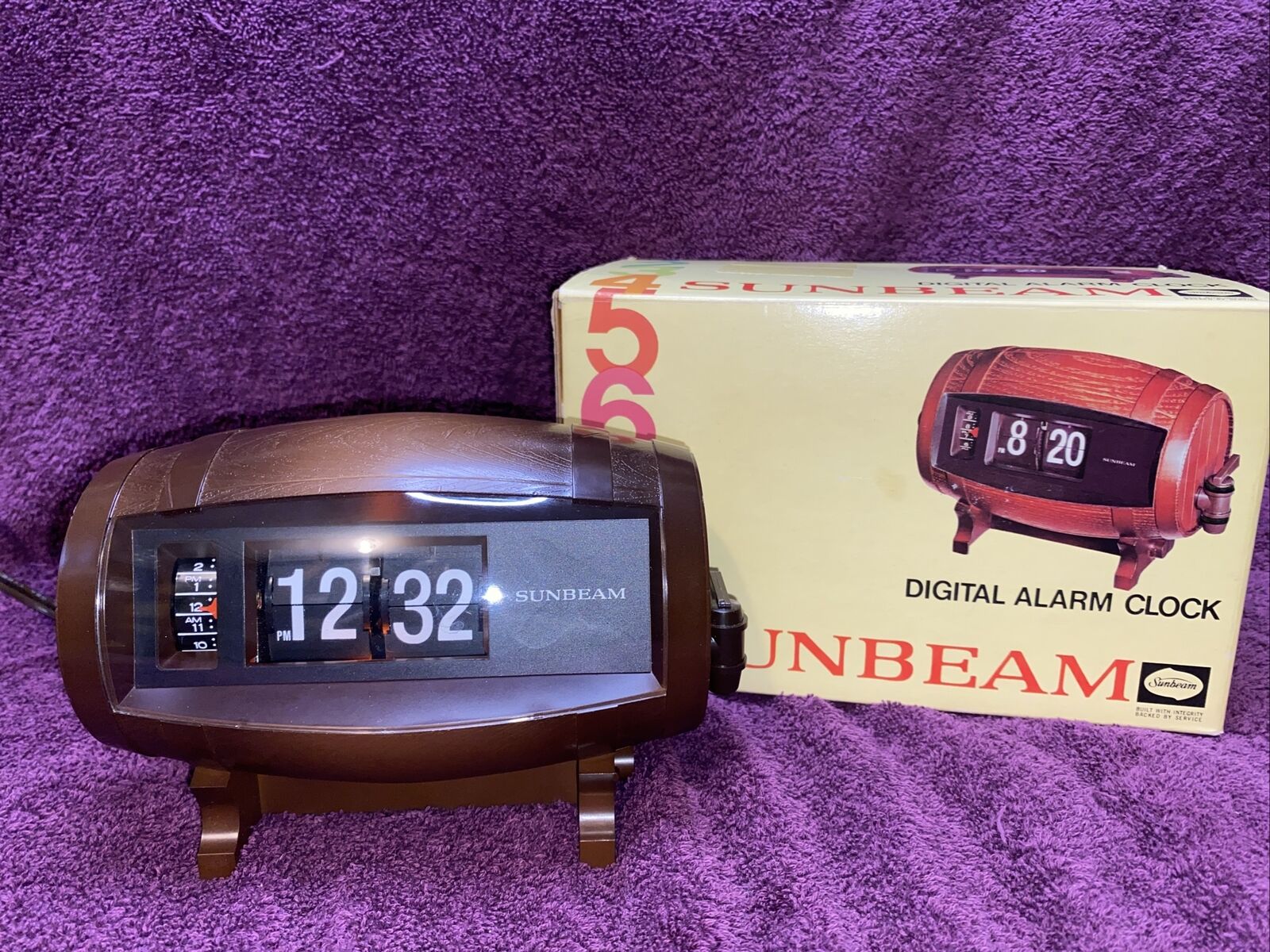 Vintage Sunbeam Flip Alarm Clock Beer Barrel Japan Very Rare WORKS MINT