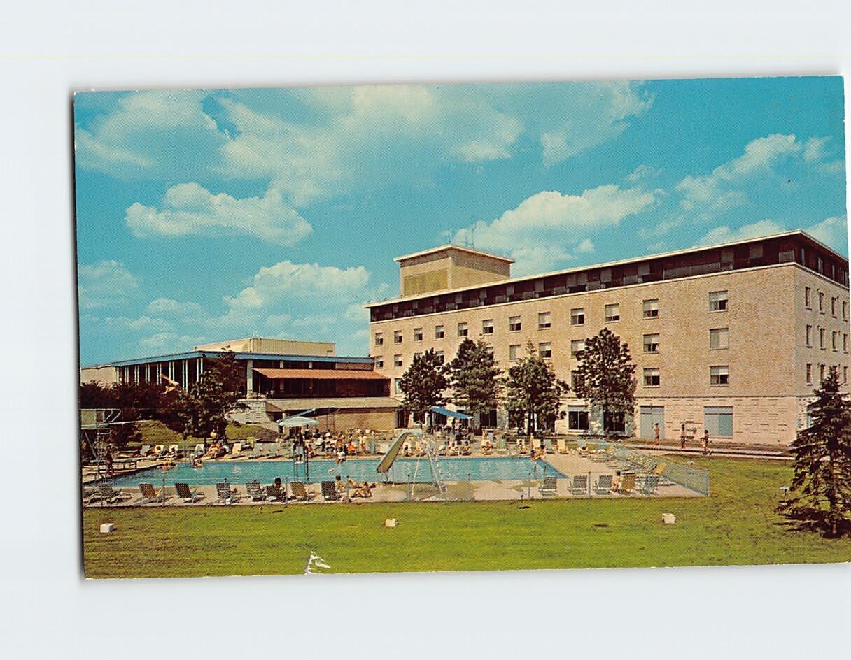 Postcard Pool View The Drake Oak Brook Illinois USA