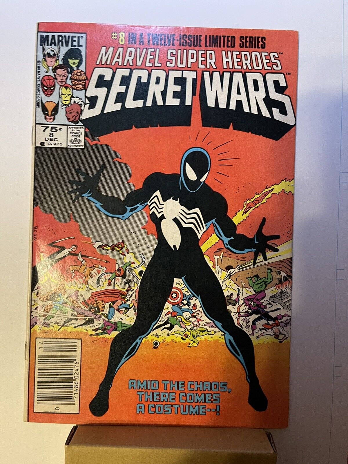 comic books Secret Wars 8 News Stand 1st Black Suit