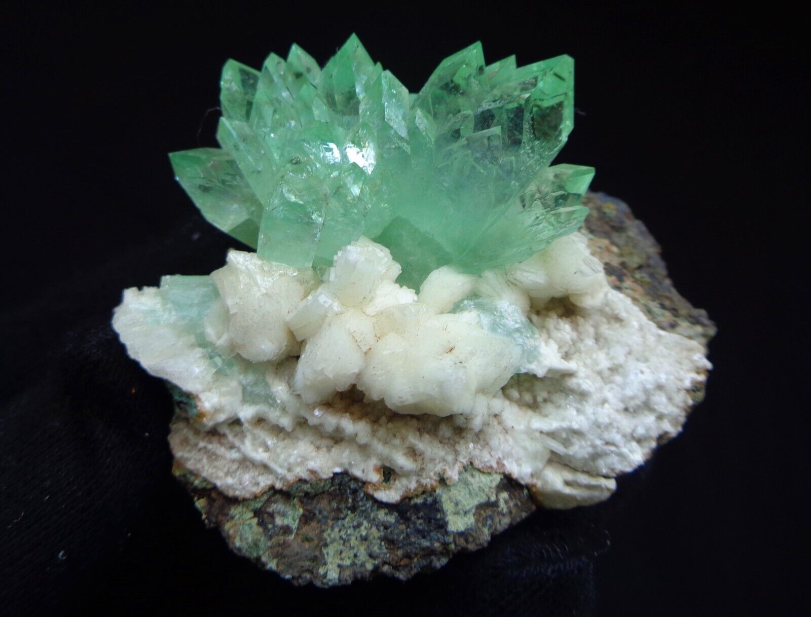 Green Apophyllite Pointed Crystals, Flower On Matrix Minerasl Specimen