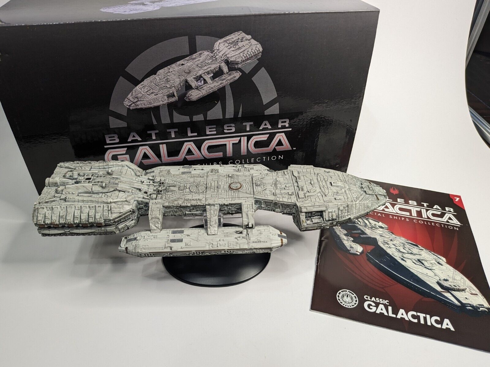 Eaglemoss Classic Battlestar Galactica Galactica Ship (1978 Series)