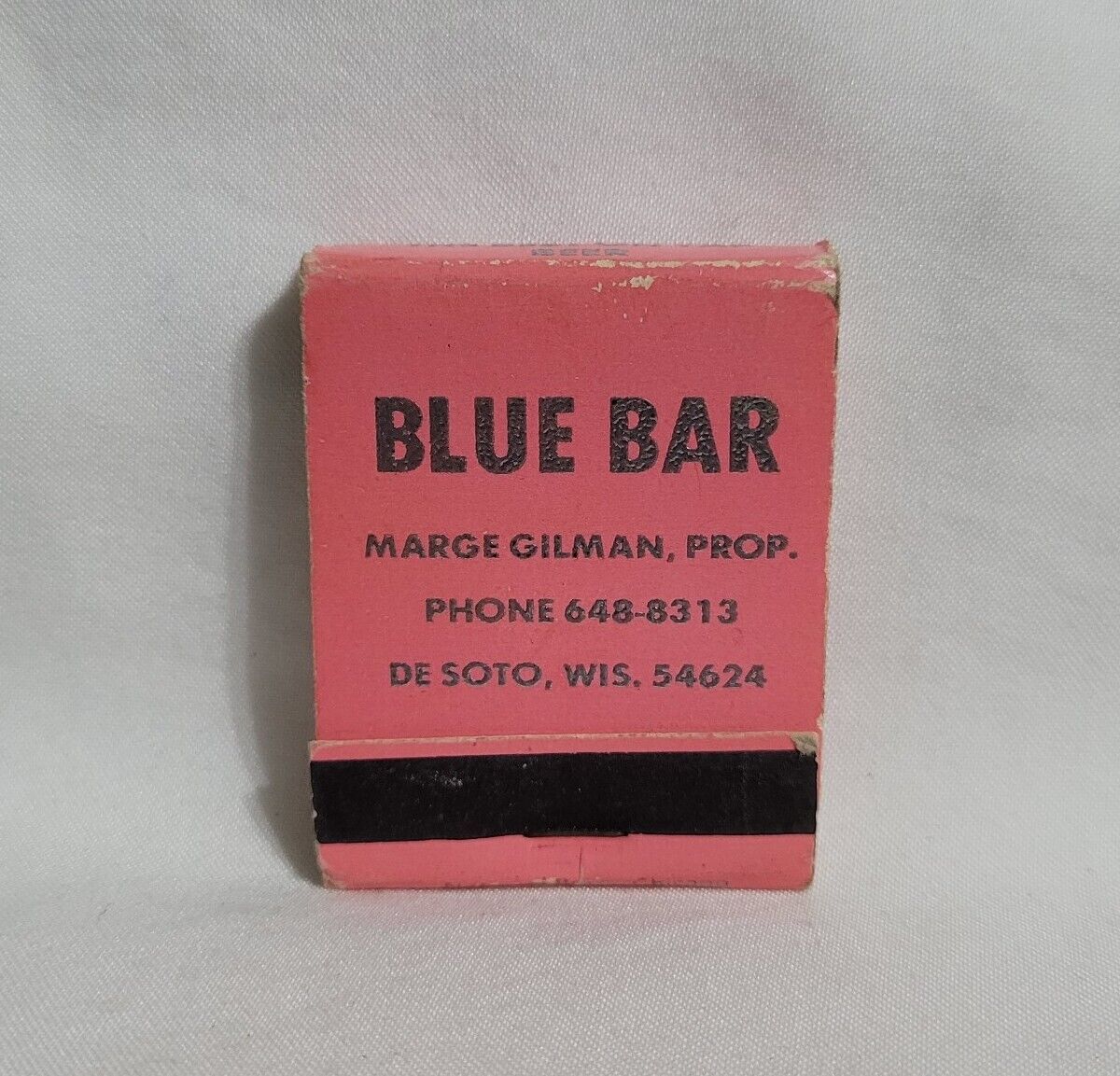 Vintage Blue Bar Girlie Marge Gilman Matchbook De Soto WI Advertising Full