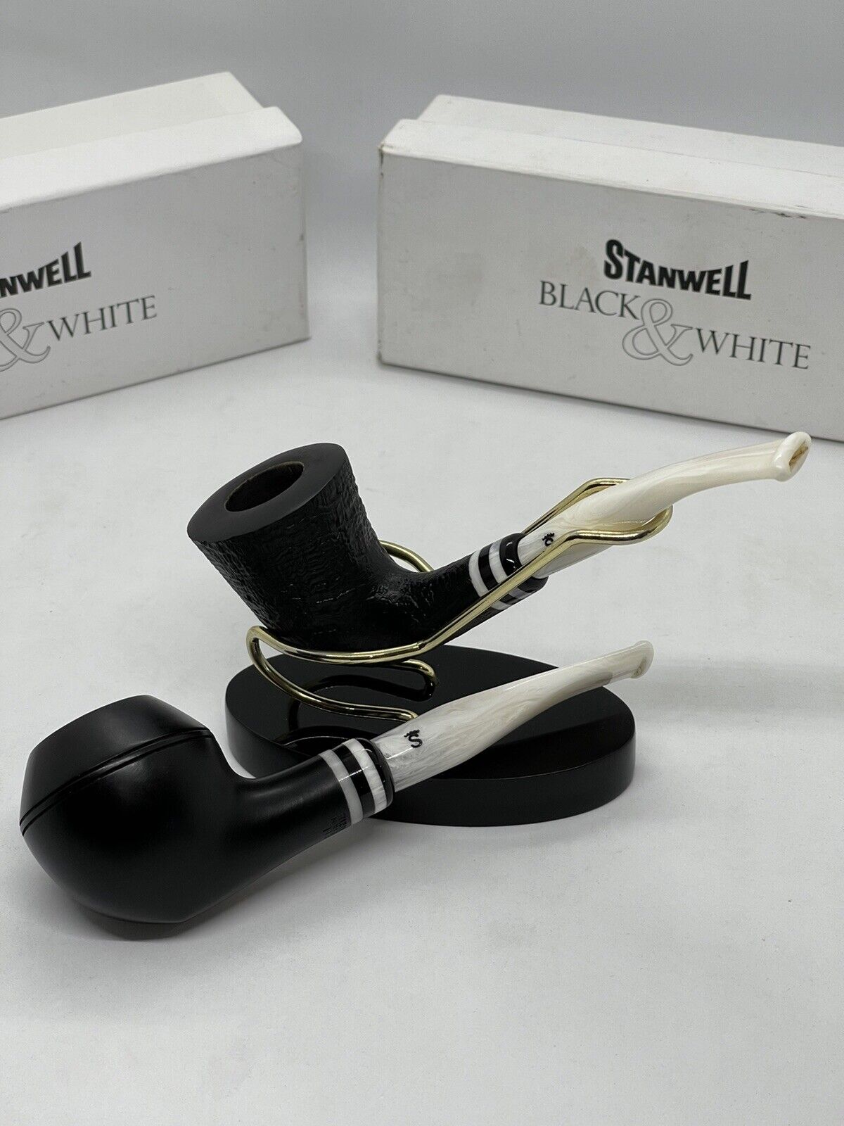 Estate Pipes: Lot (2) - Stanwell - Black & White - Model 405 & 401/9