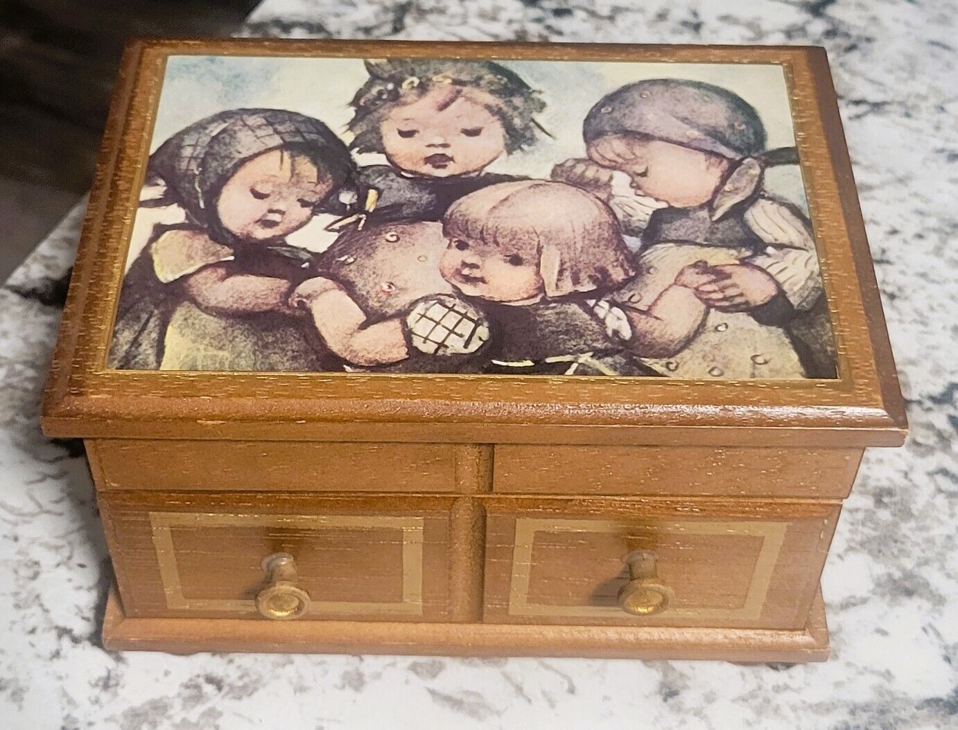 Vintage Linden Jewelry Music Box Made In Japan