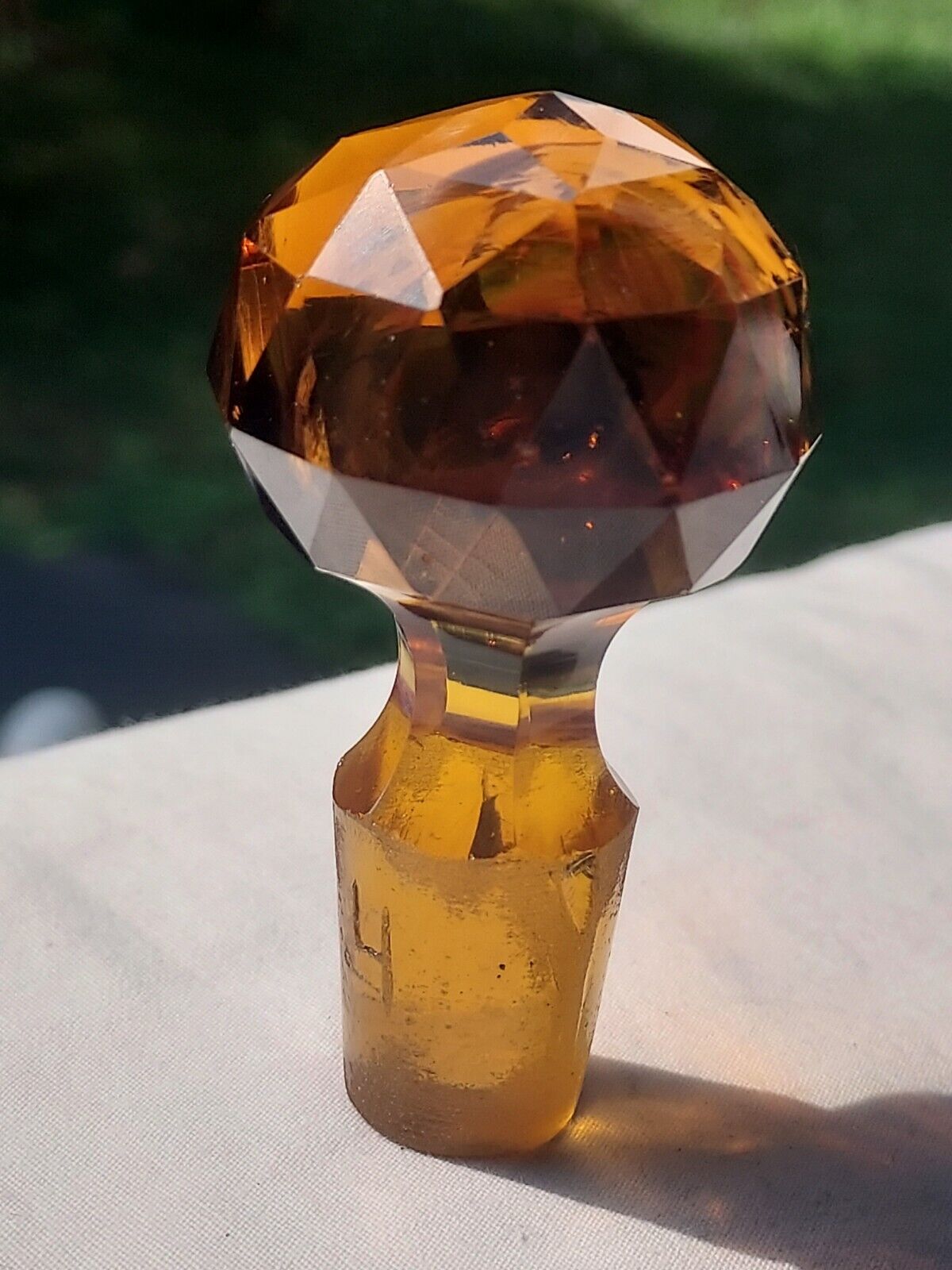 Diamond Cut Crystal Faceted Prism Amber Glass Decanter Vtg Bottle Stopper AS IS