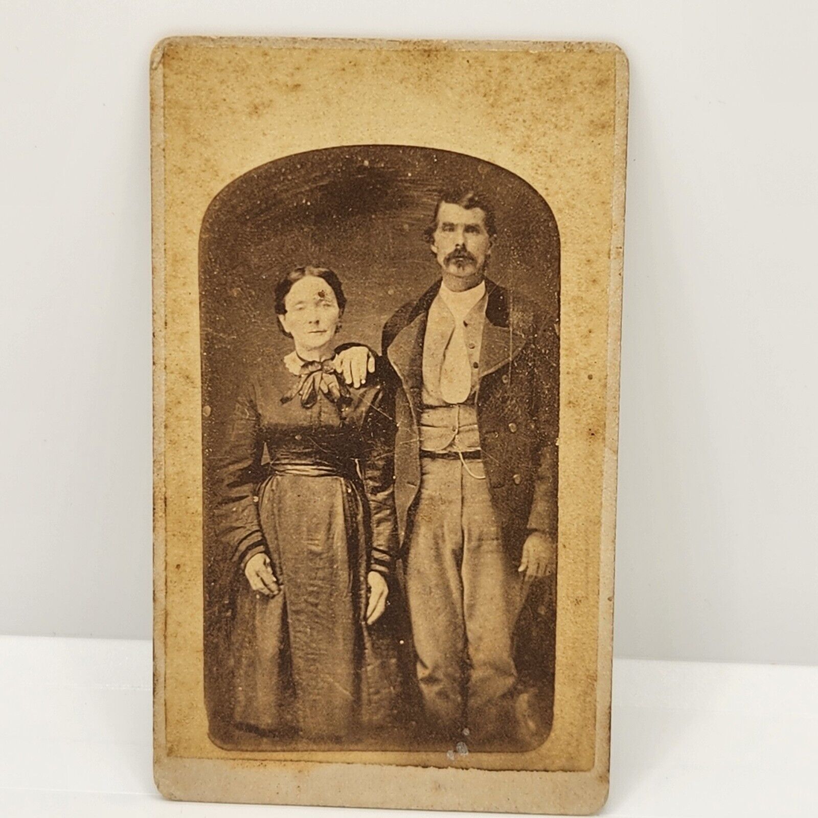 Antique Photo Cabinet Black White 1800-1900 Photograph Husband Wife Couple