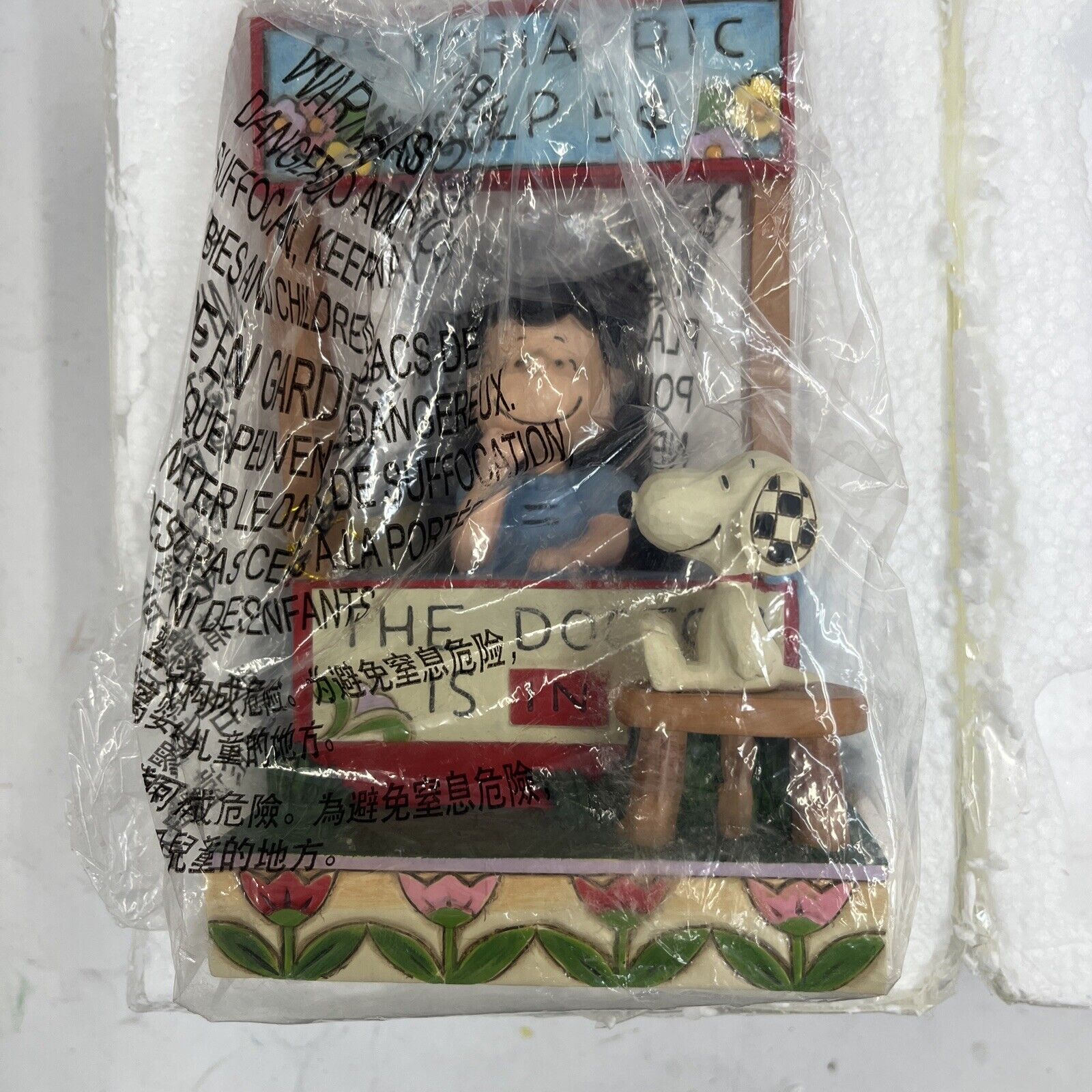 Enesco Peanuts by Jim Shore Lucy Psychiatric Help The Doctor is in Booth Figuri