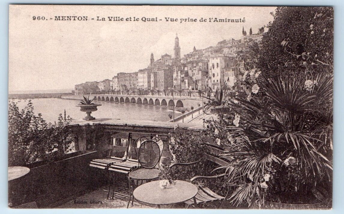 MENTON La Ville et le Quai vue prise de l\'Amiraute FRANCE Postcard