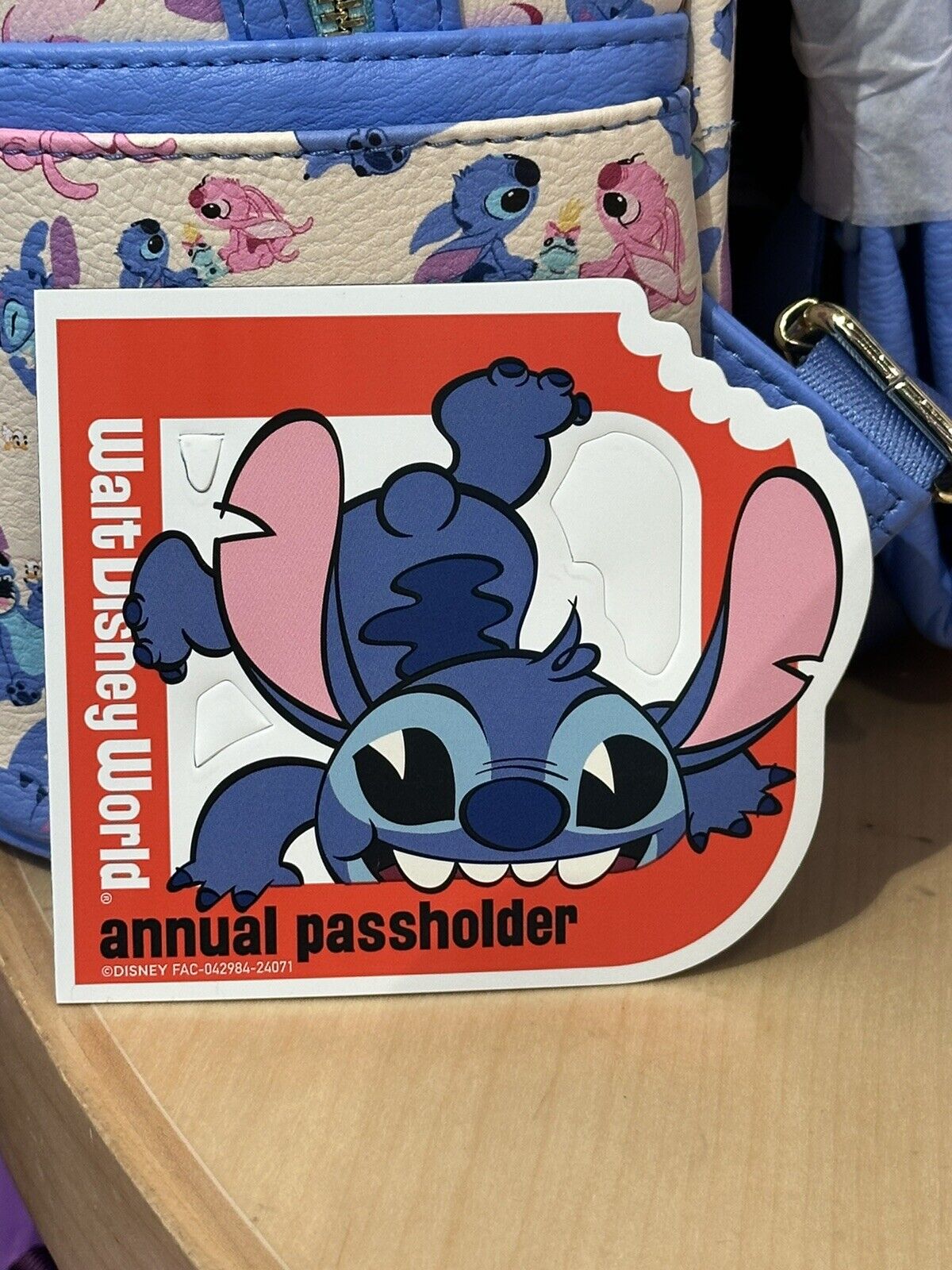 2024 Disney Parks Walt Disney World Annual Passholder Stitch Magnet IN HAND