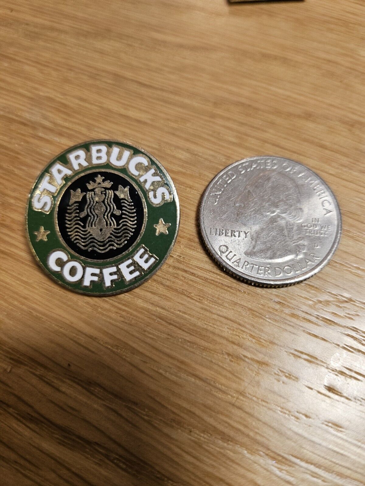 Starbucks (Old) Logo Pin, 1\