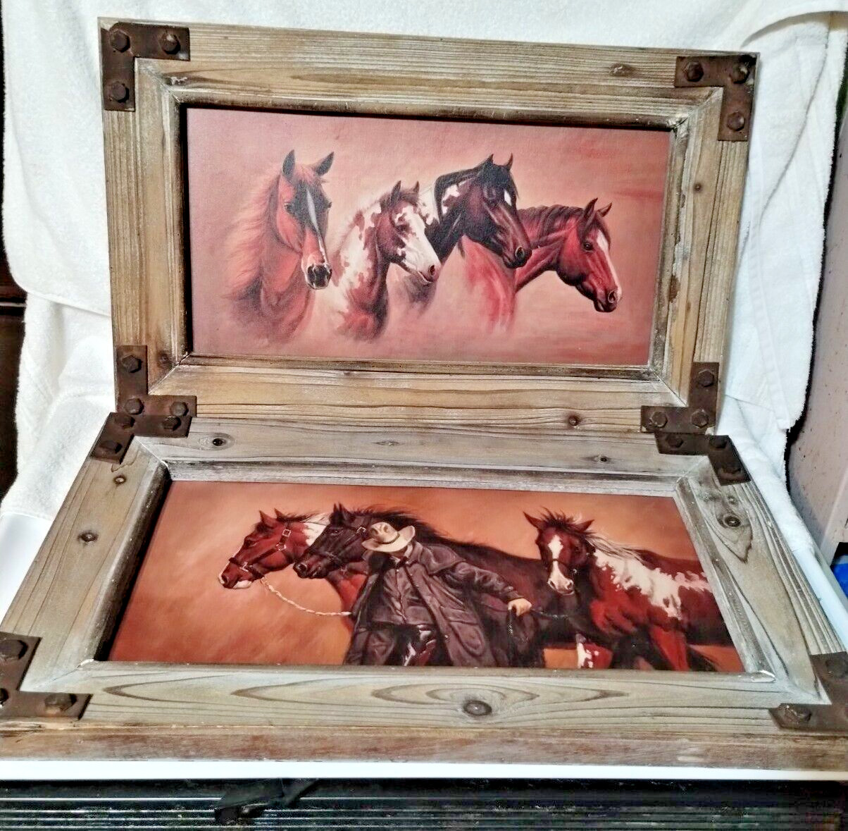 Vintage lot of 2 Rustic Barnwood 26\'\' x 16\'\' Framed Western COWBOY & HORSES