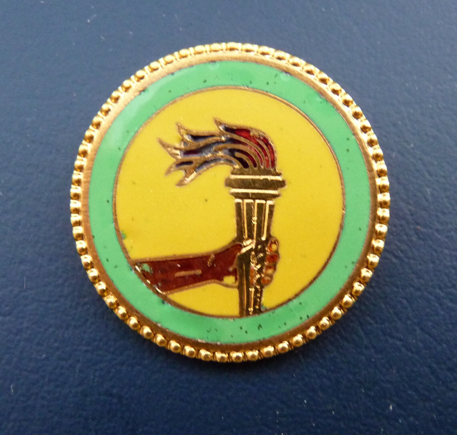 REPUBLIC OF ZAIRUS Round Metal Badge 25mm Diameter. Yellow and green background.