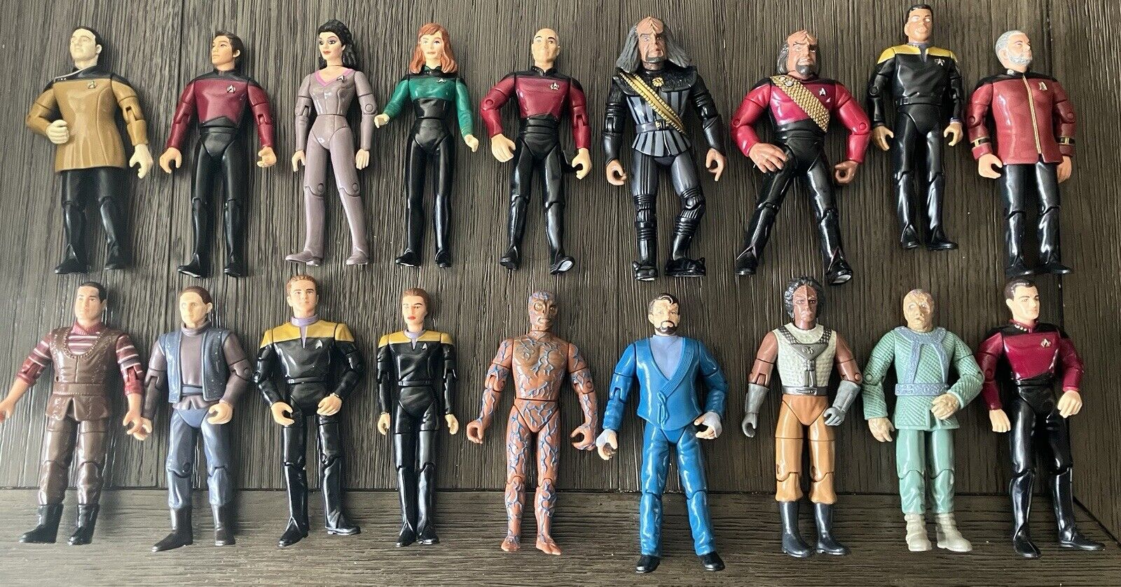 Star Trek Playmates Action Figures Lot of 18 Loose