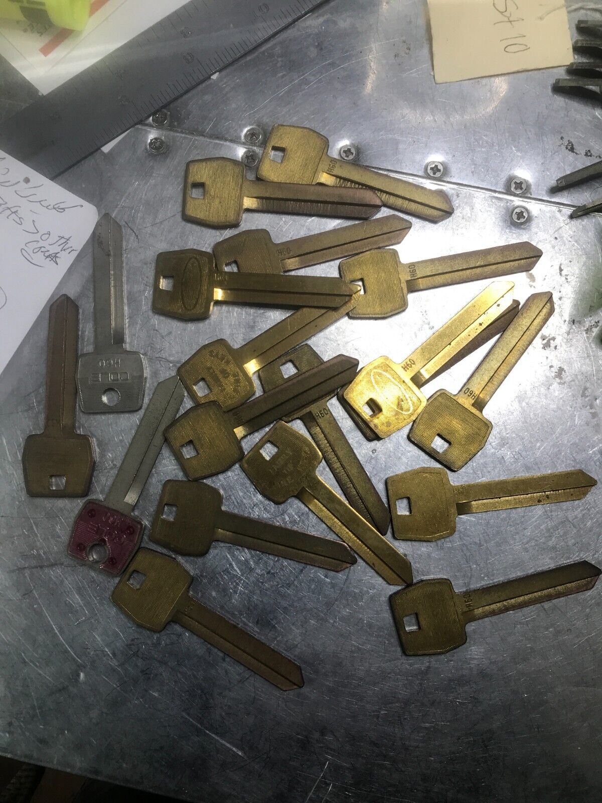 one Ford Origonal key blank,  H60,  1992-1994 Ford Club, solid brass ./st10