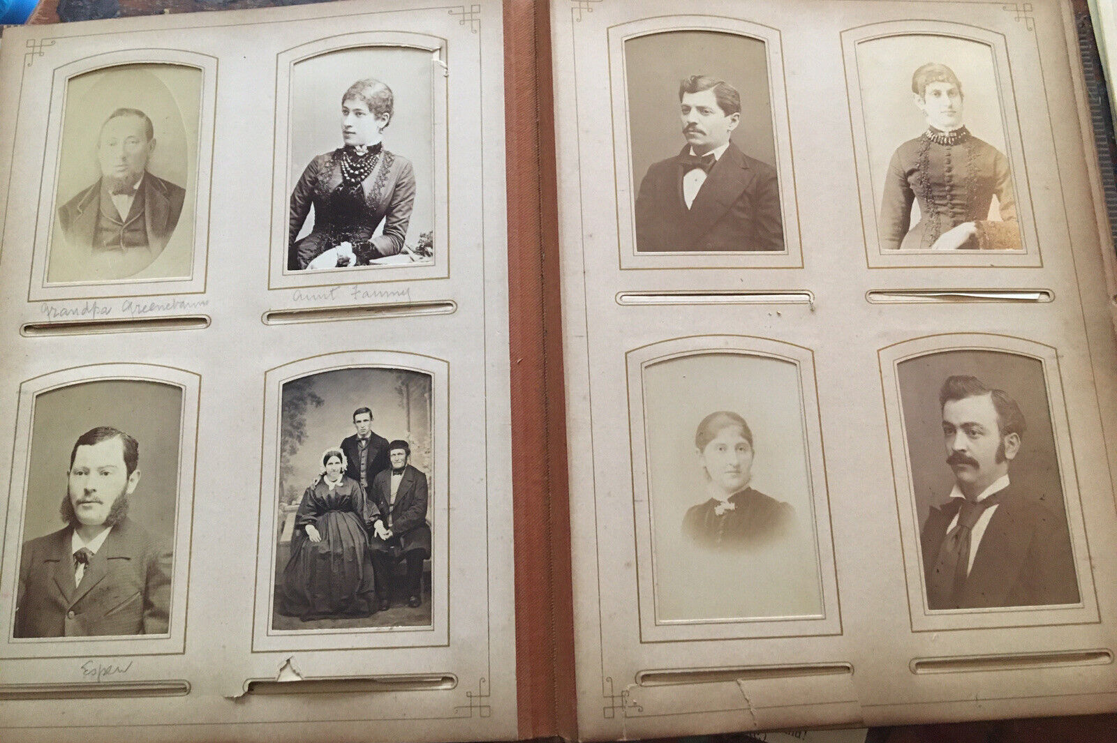 35+ Cabinet Card Photos In Antique Photo Album