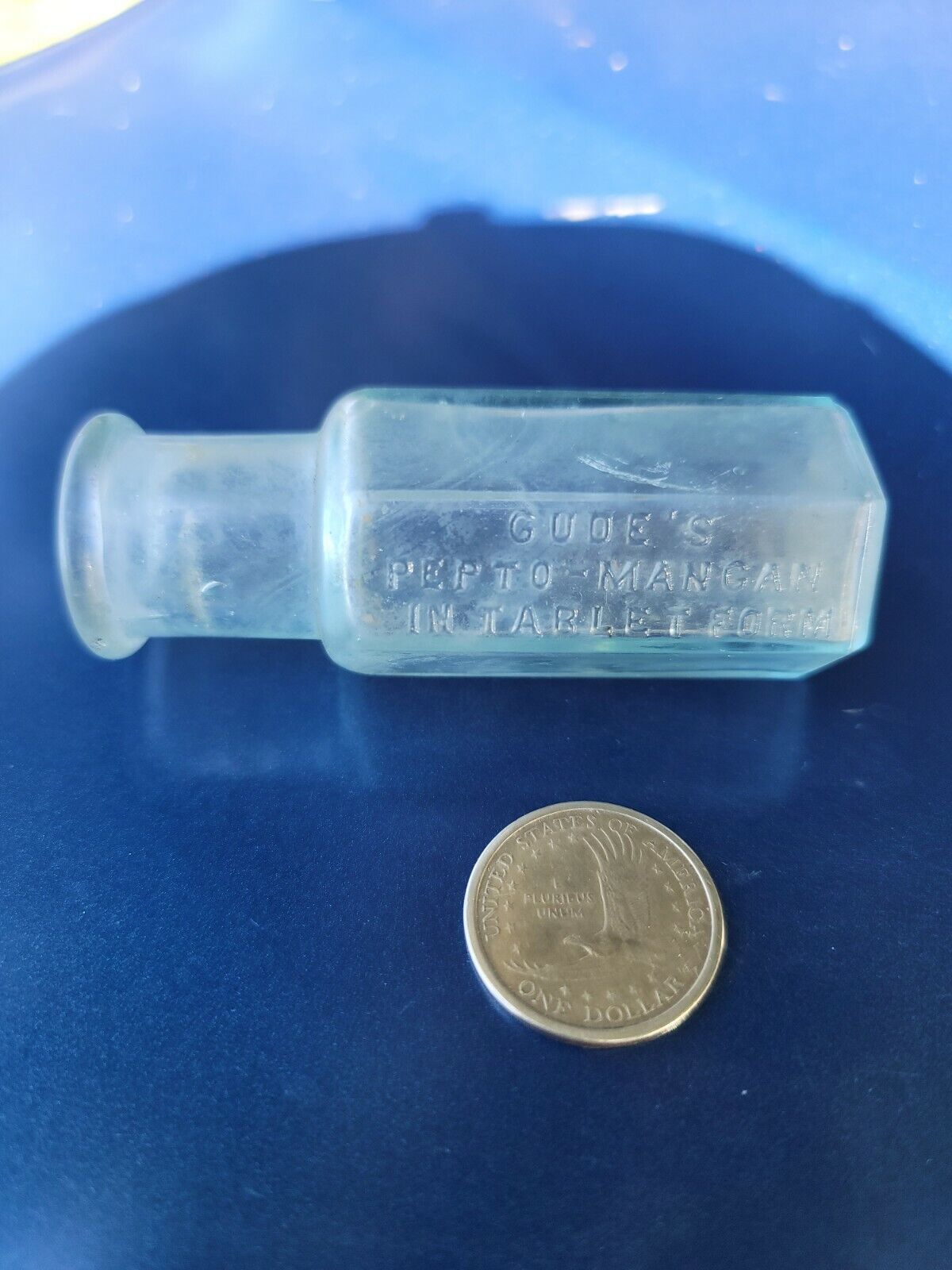 1890\'s Miniature Pepto Mangan Medicine Bottle◇Antique Sample Size Tablets Bottle