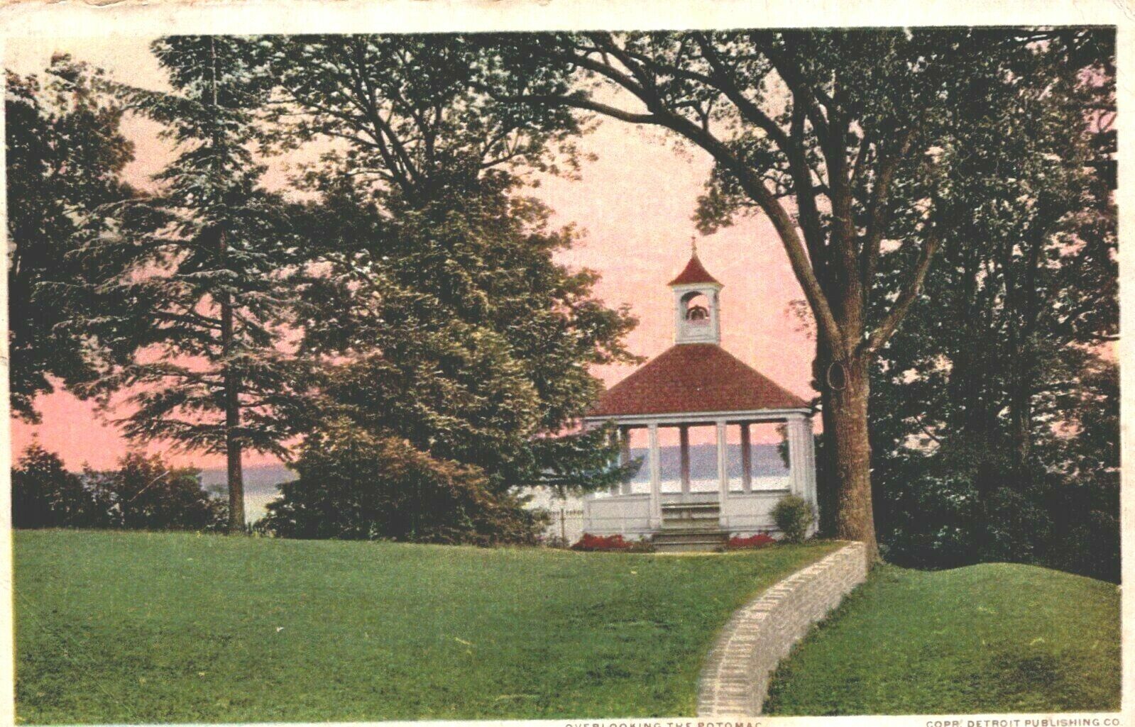 MT VERNON\'S SUMMER HOUSE, GEORGE WASHINGTON HOME, Virginia, Potomic River,