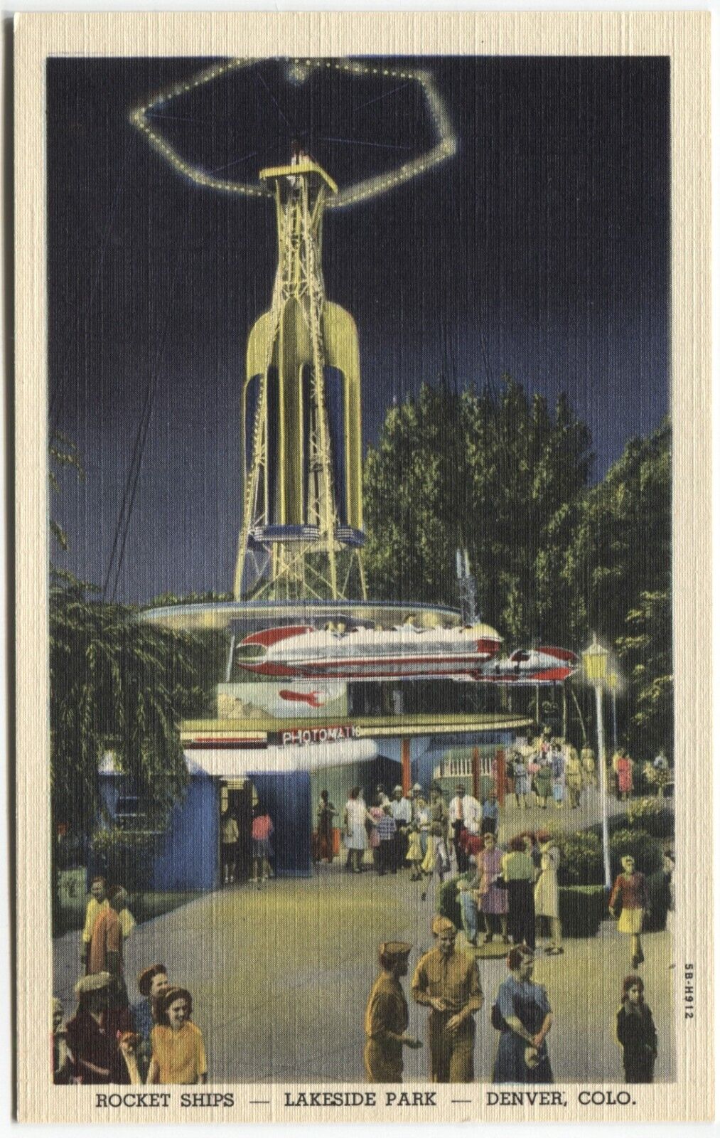 Postcard Linen Amusement Park Lakeside Park, Denver, CO Circle Swing Rocket Ship
