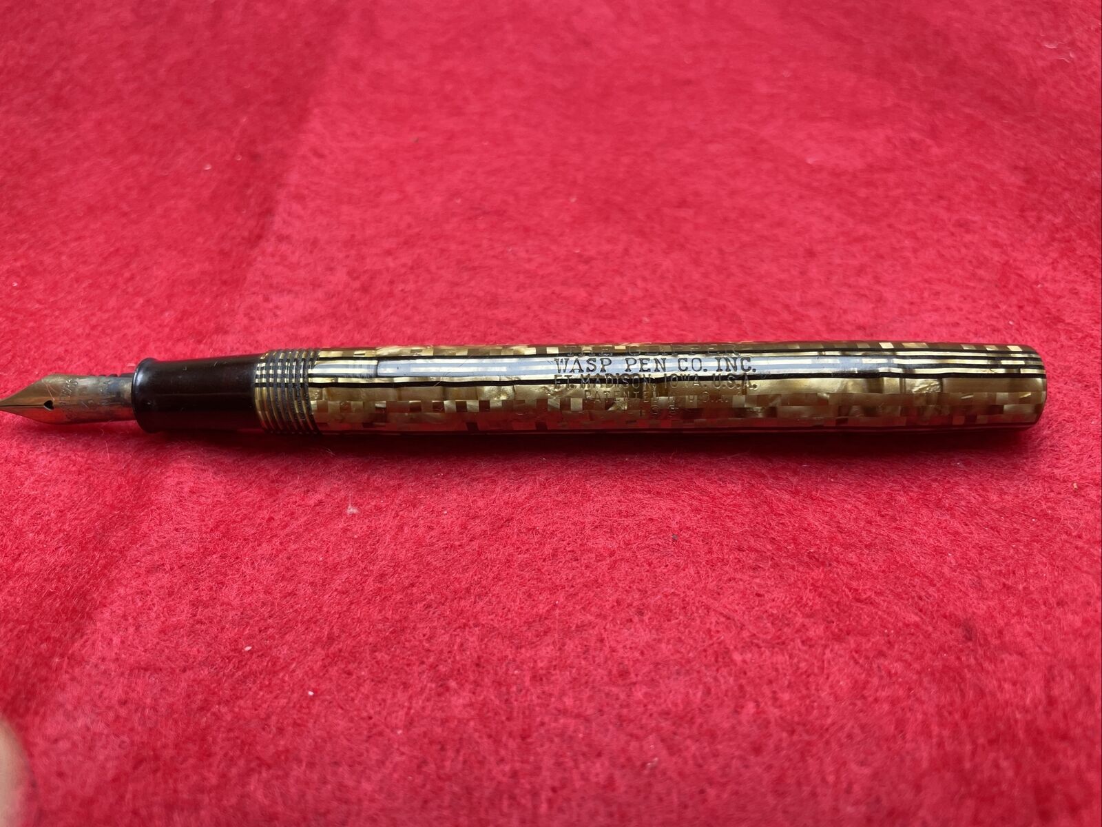 The Clipper WASP Gold Pearl Fountain Pen Golden Brickwork & Black Pinstripe RARE