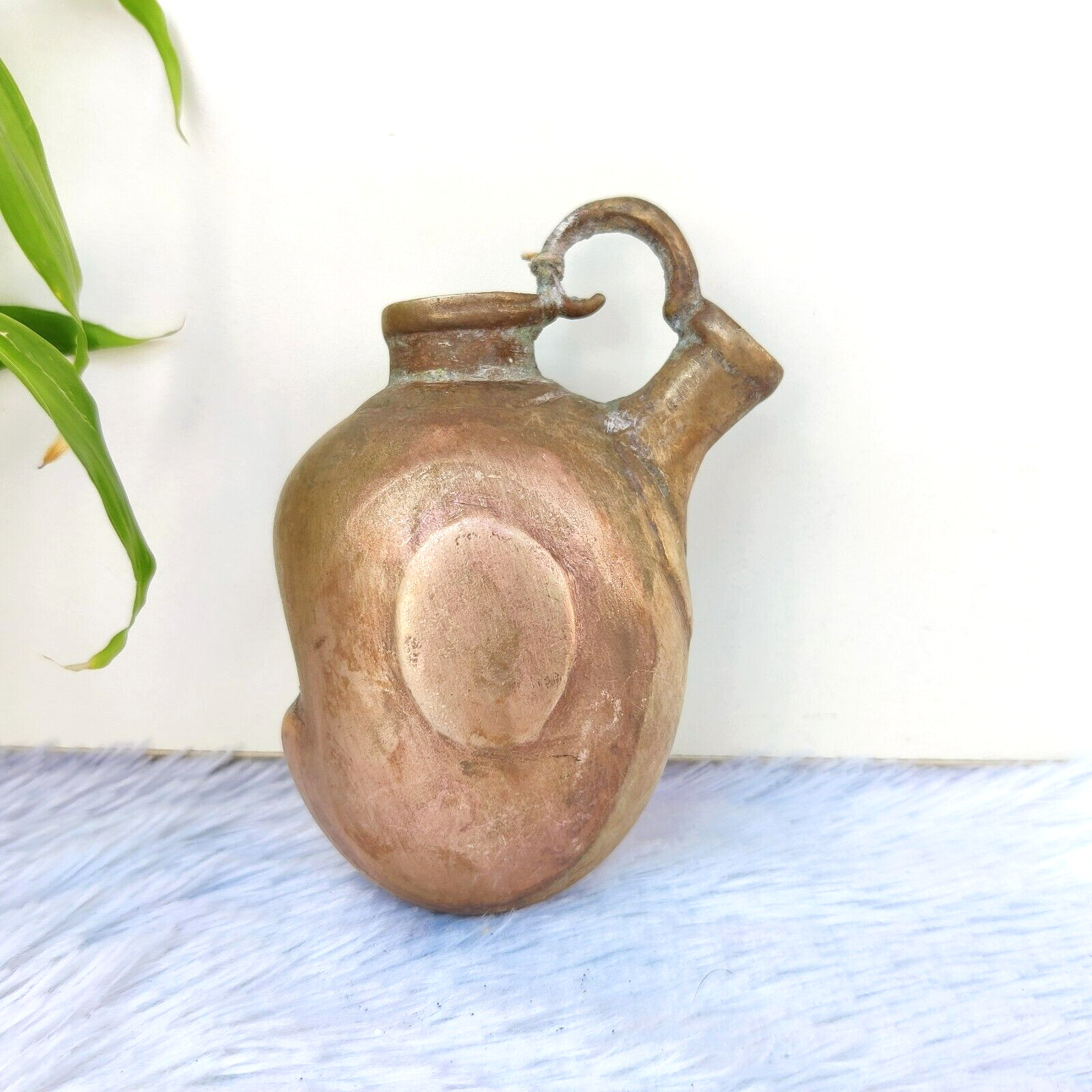 1930s Vintage Brass Mango Shaped Hand Smoke Hookah Pot Brassware Collectible Art
