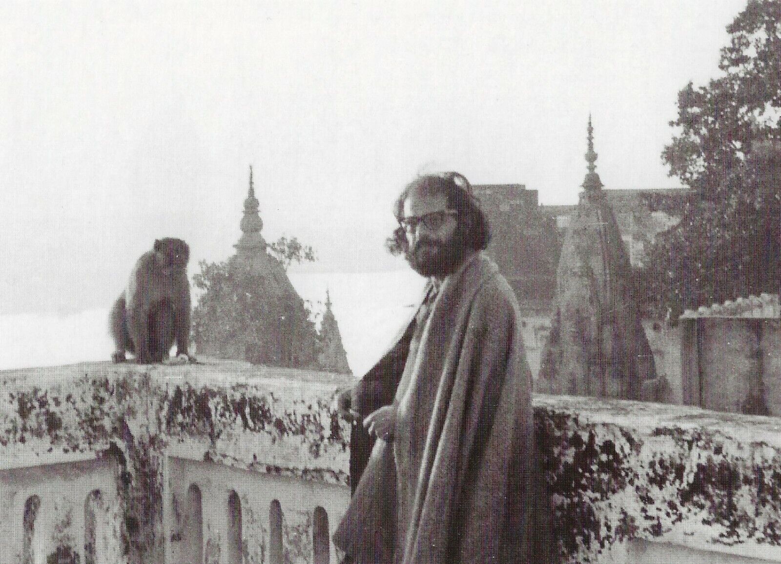 Postcard Allen Ginsberg, Benares, India, 1963 MINT Unused