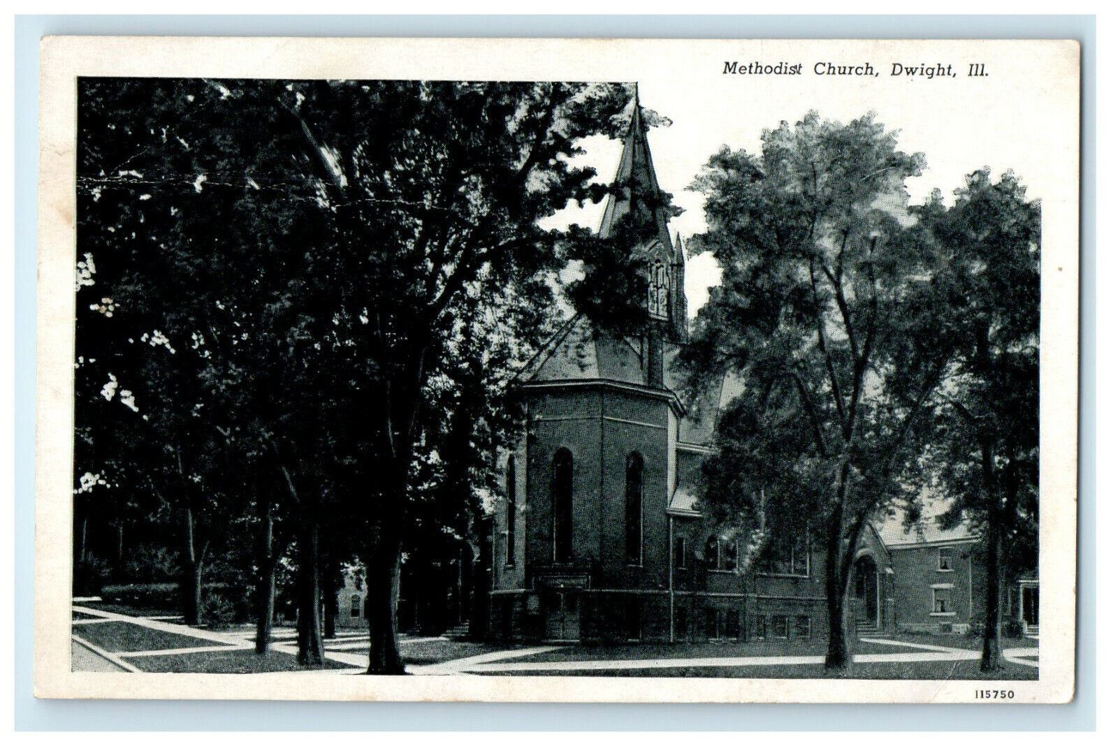 c1940s View of the Methodist Church, Dwight Illinois IL Unposted Postcard