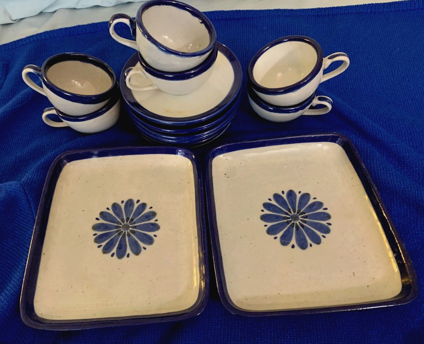 Vtg. Rare El Palomar Mexico Pottery Cups Saucers Serving Plates Guadalajara Blue