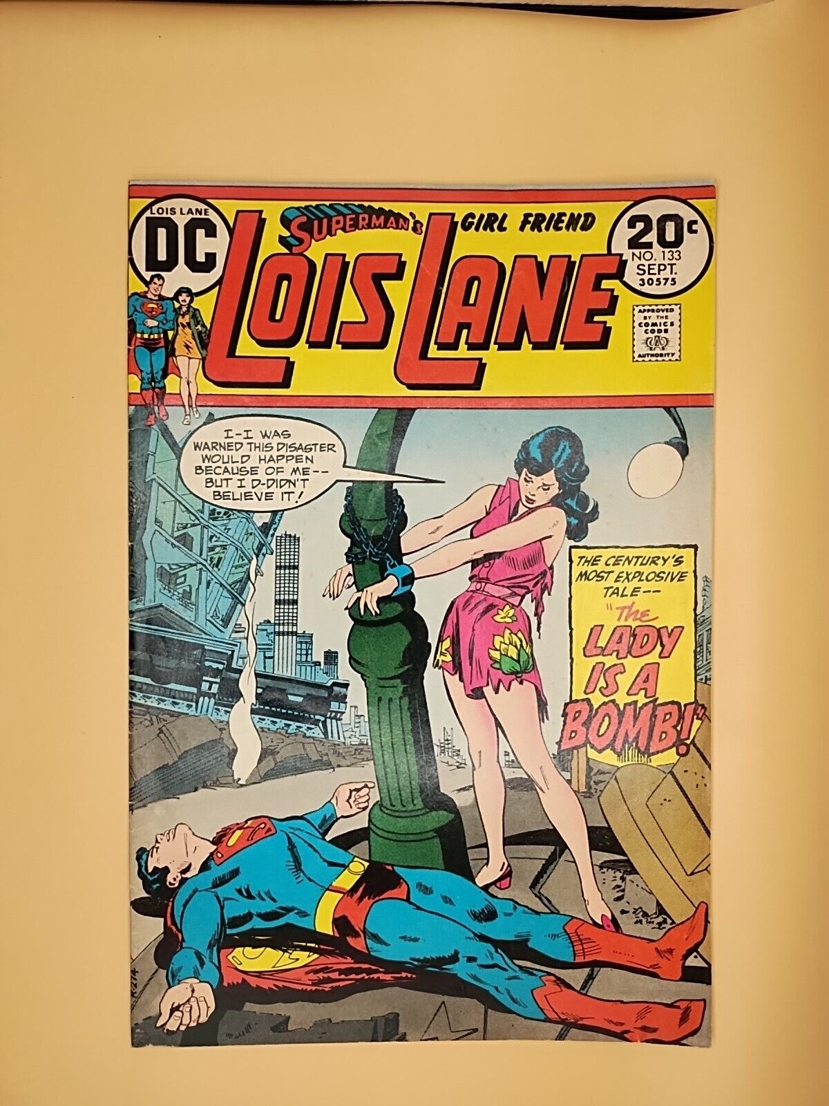 Superman's Girlfriend Lois Lane #133 Gorgeous Bright Glossy Bondage Cover