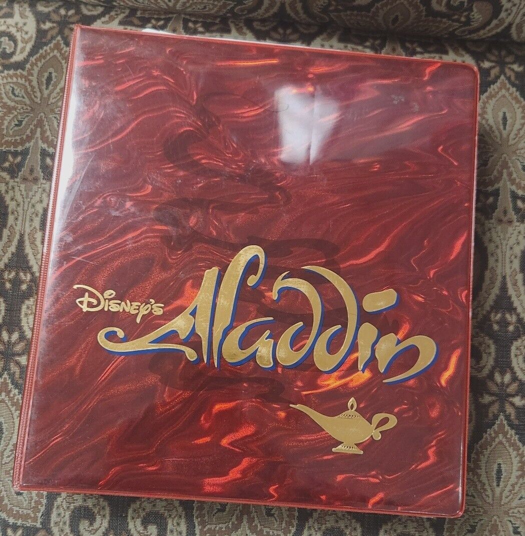 DISNEY\'S ALADDIN CONSUMER STYLE GUIDE 1992- Bound 3 Ring Binder EXCELLENT RARE A