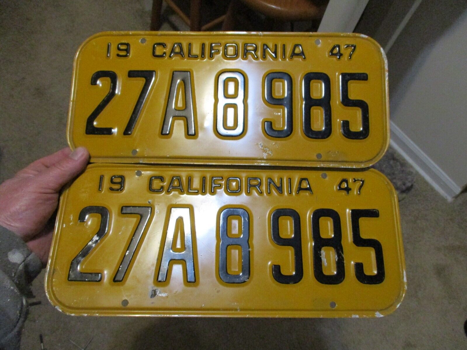 1947 CALIFORNIA PAIR LICENSE PLATES 27A8985