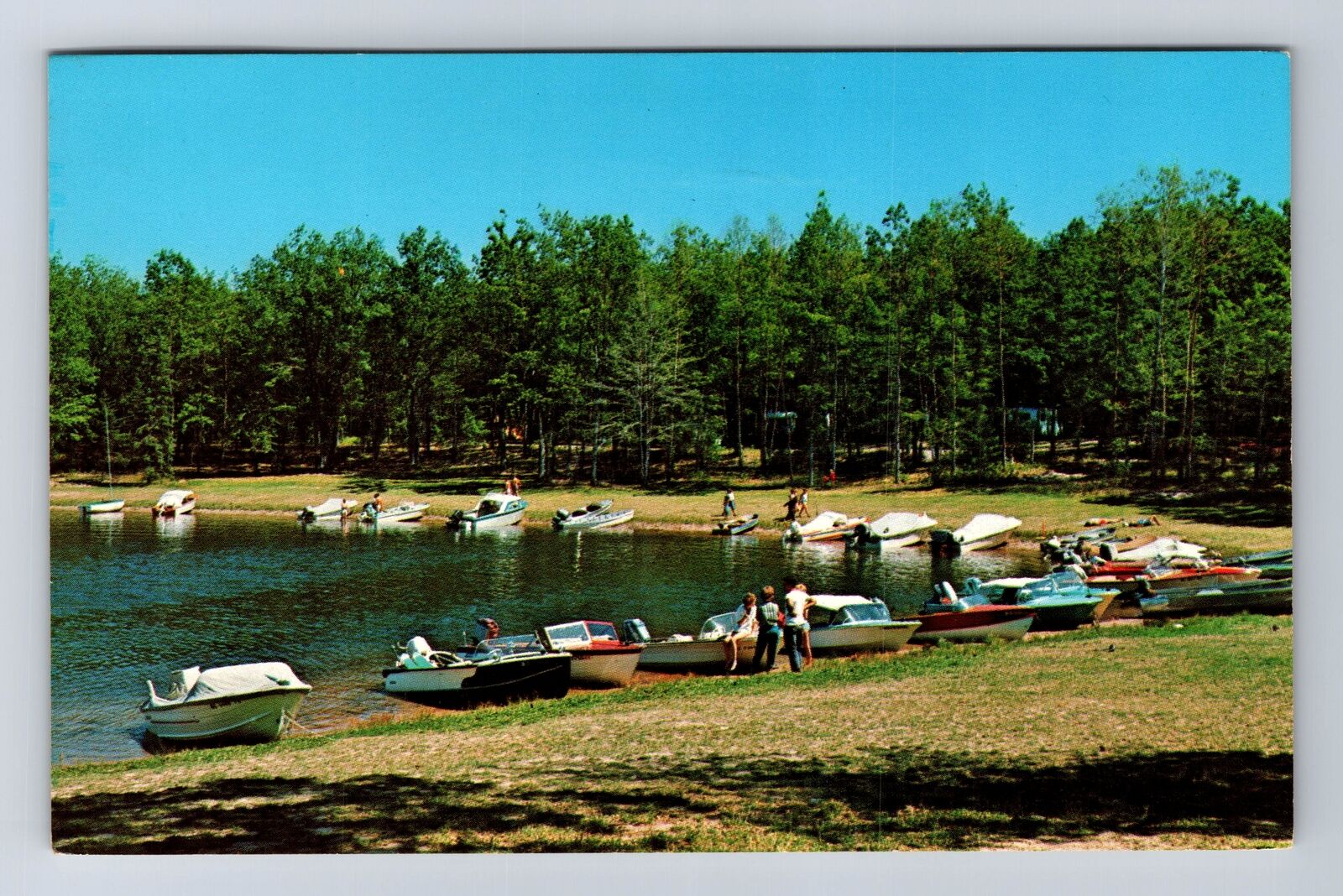 Roscommon MI-Michigan, Boat Basin & Launching Area, Vintage Card c1968 Postcard
