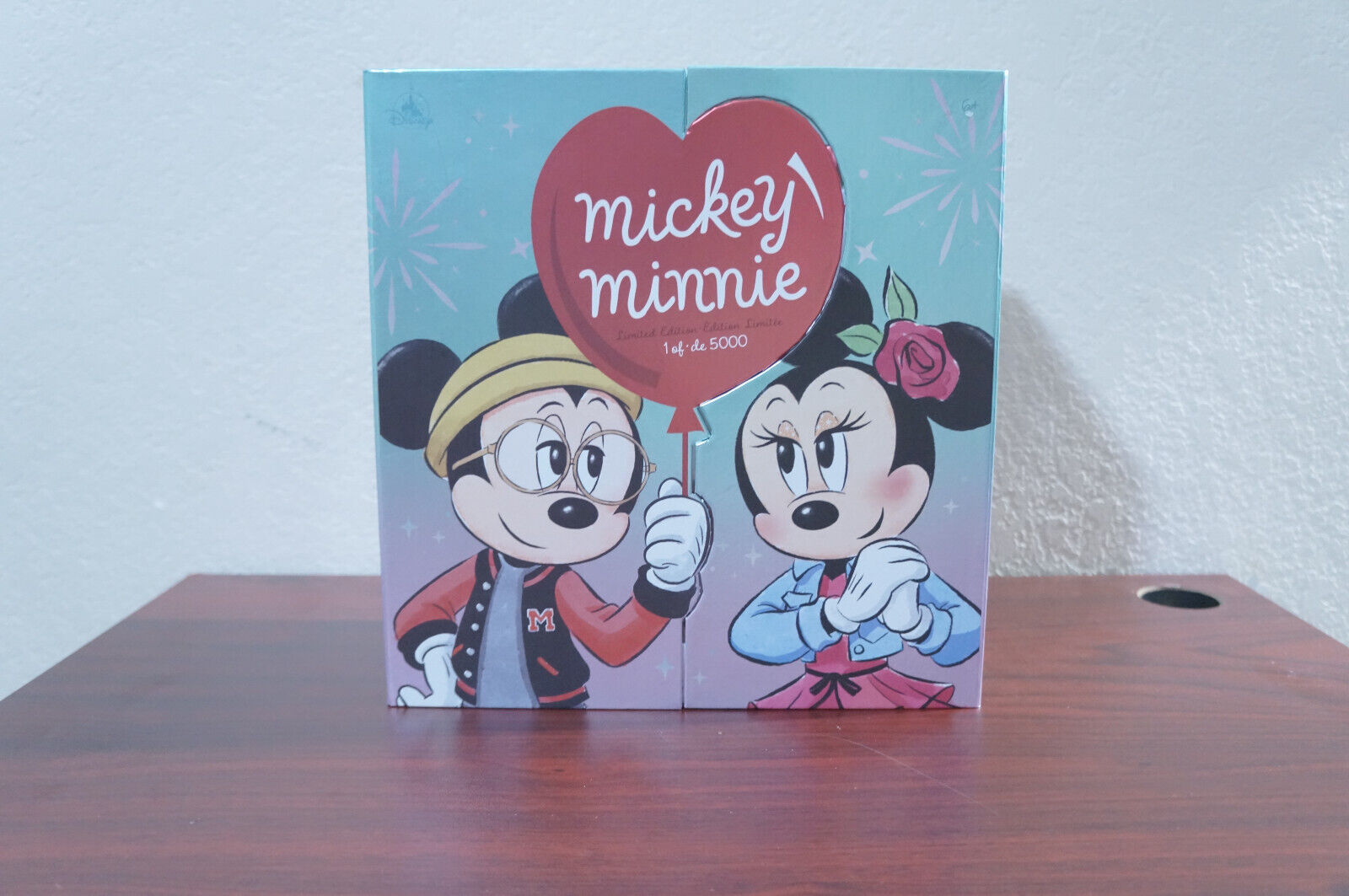Disney Mickey and Minnie Mouse Limited Edition Valentines Sweethearts Doll Set
