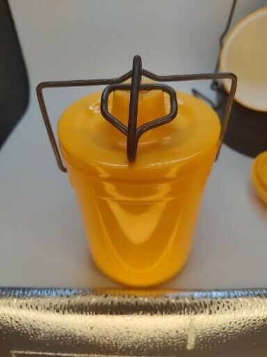 Thermo-serv Bail Wire Jar Plastic Yellow Kitchen 8 Oz. Vintage MCM Jar Set Of 2