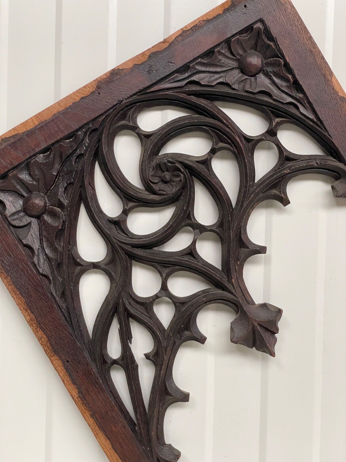 A Stunning  Gothic Revival TRACERY Carving in wood (2)