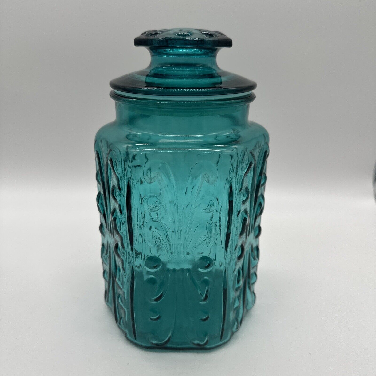 Vtg 9” LE Smith Atterbury Scroll Glass Apothecary Jar Canister Rich Blue Damaged