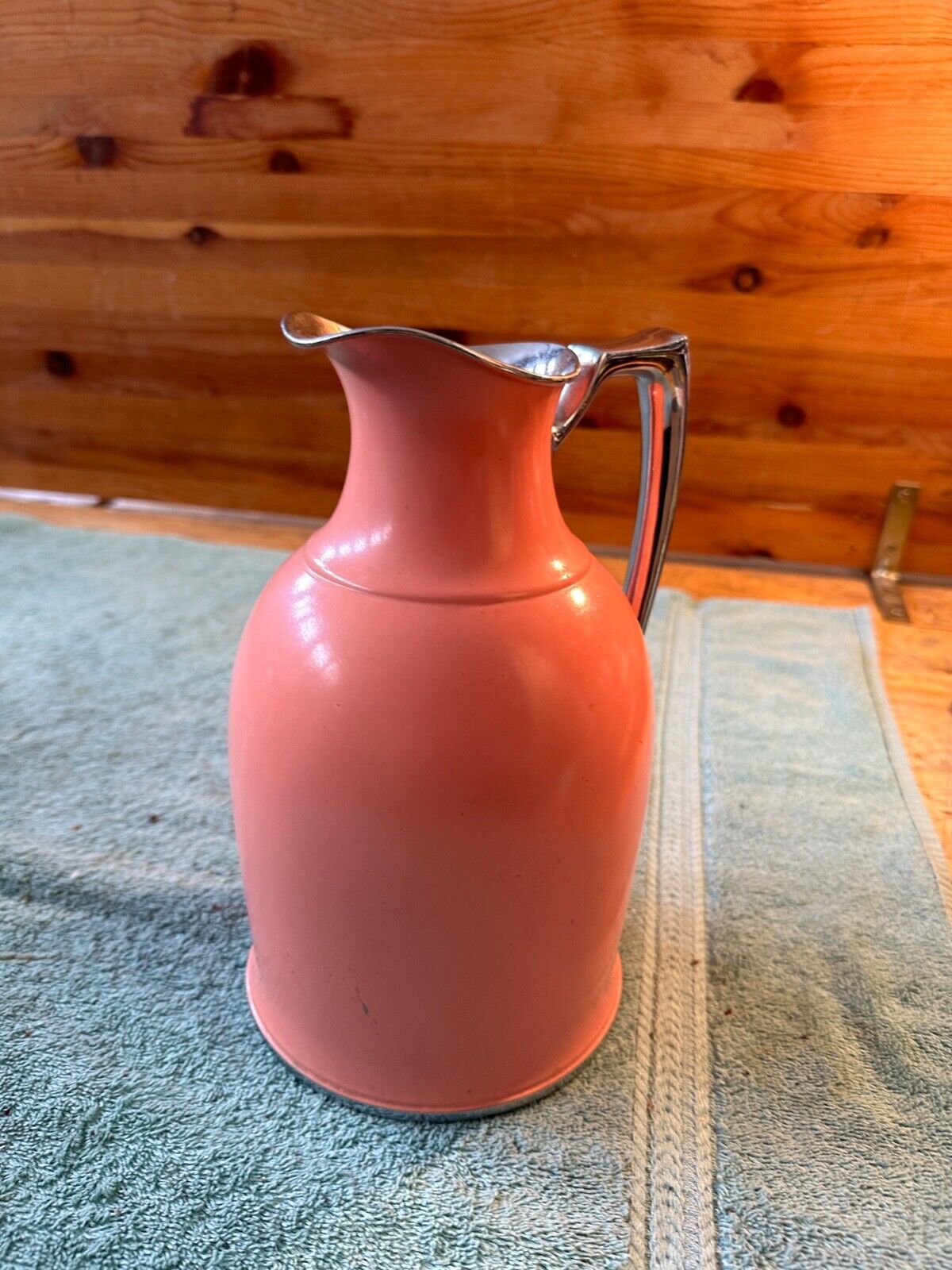Landers Frary & Clark Universal Glass Vacuum Thermos Pink Pitcher 1917 Antique