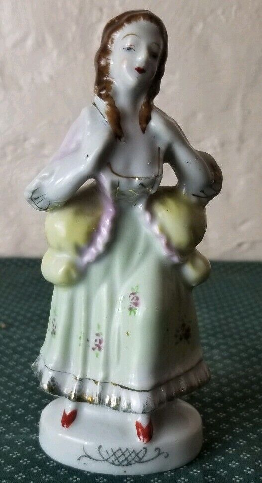 Vintage Victorian Porcelain Lady Figurine 