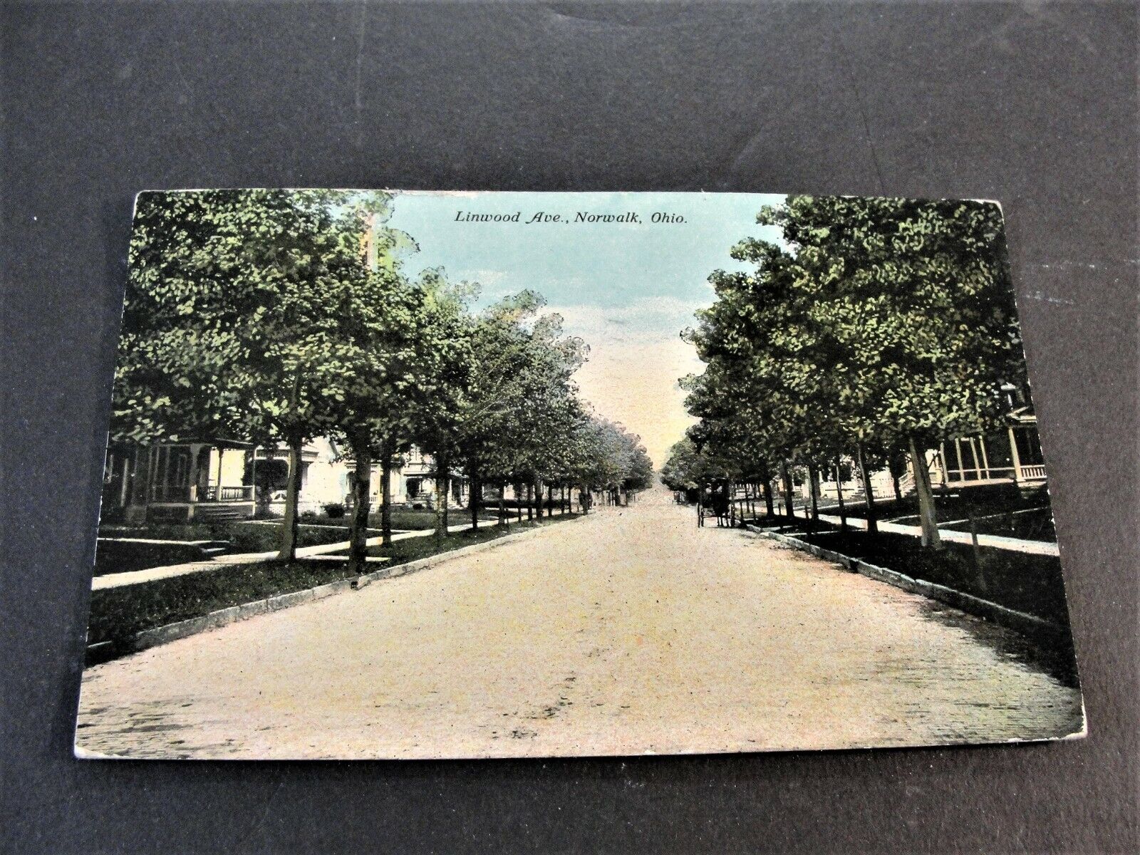 Linwood Avenue-Norwalk, Ohio, U. S. Parcel Post Scotts Q1 Stamp-1913 Postcard.