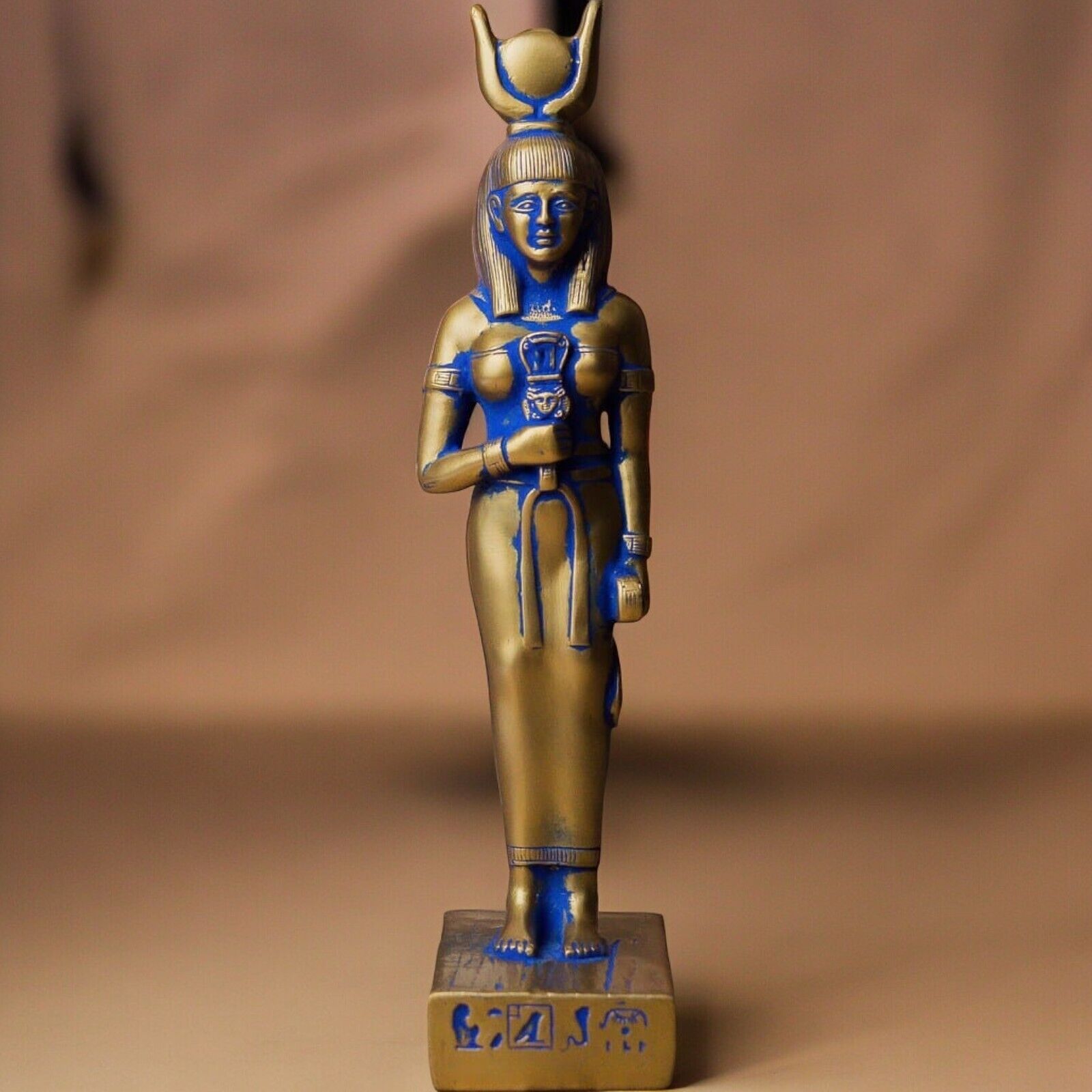RARE Ancient Antique Of Statue Of Goddess Isis Egyptian Pharaonic Antiques BC