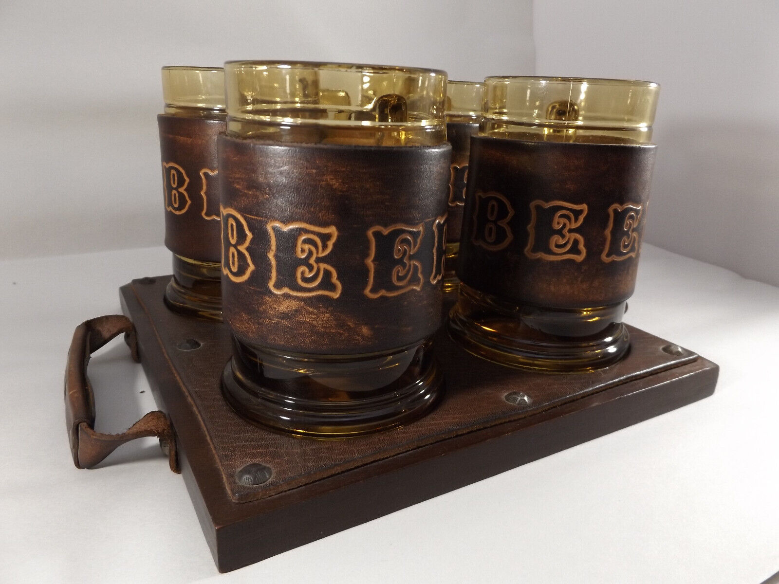 VTG Amber Beer Mugs 4 Tooled Leather Snap Wrap Wood & Leather Tray W/ Handles