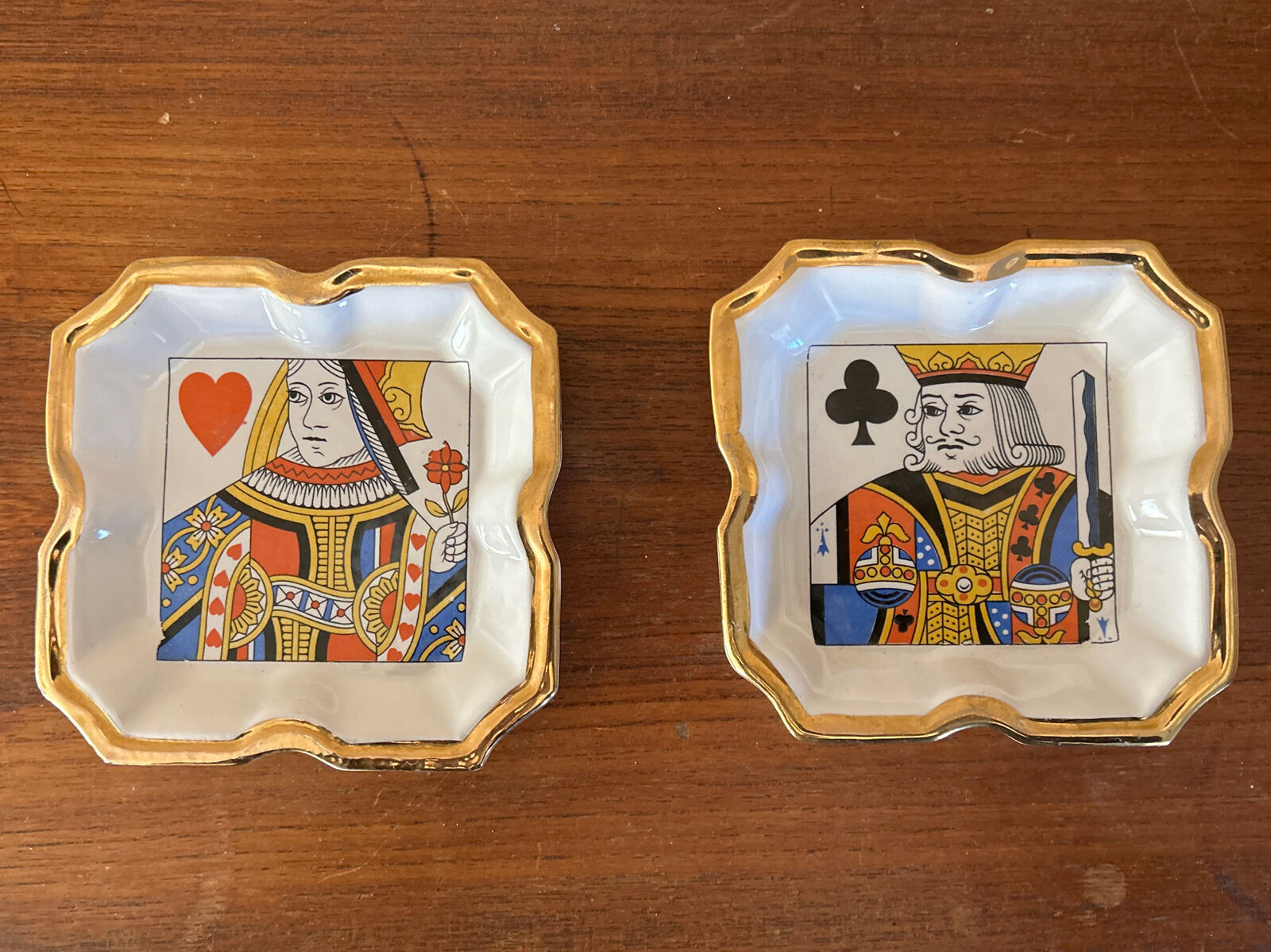 Rometti Italy Ceramic King And Queen Playing Card Ashtray 1960s Swingers Cool
