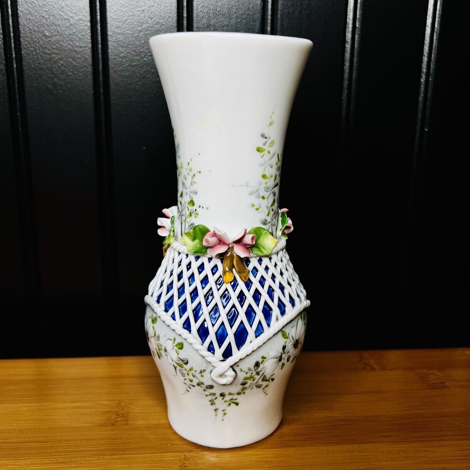 Sumi Romanian Porcelain Vintage Vase Lattice Applied Roses Leaves Artist Signed