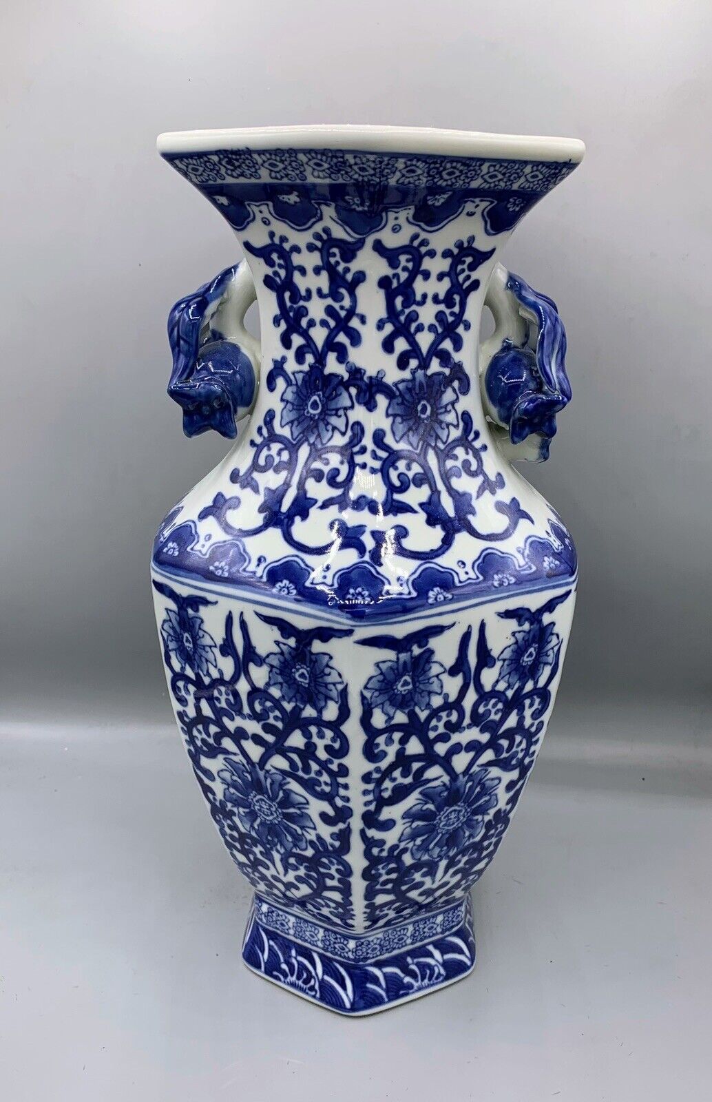 Vintage Chinese Blue And White Porcelain Vase Pot Pitcher Detailed Intricate Art