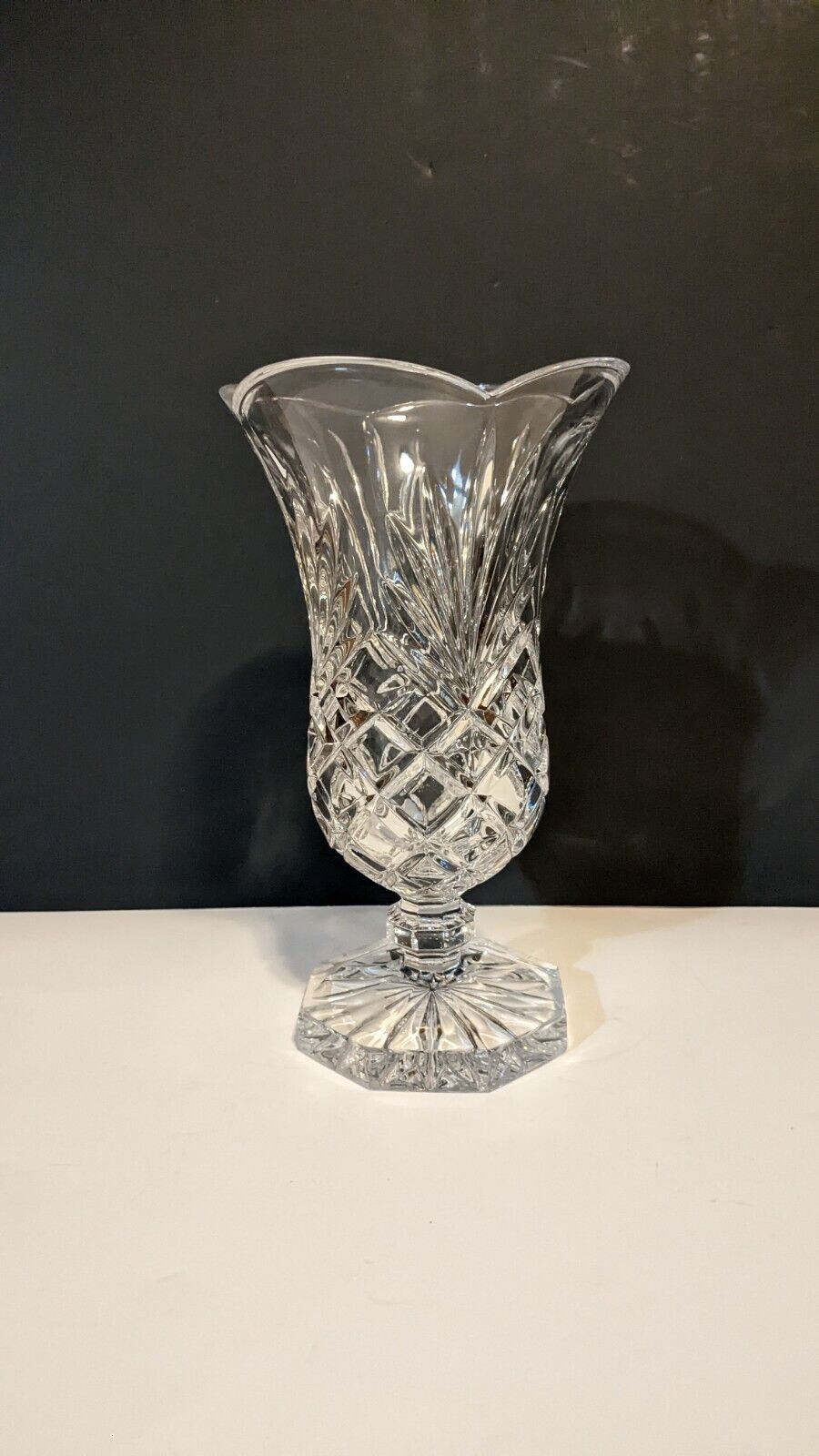 Noritake Hampton Hall Full Lead Crystal Footed Vase 8\