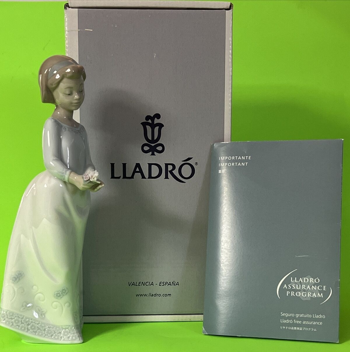 Lladro Tesoros De La Infancia Figurine 6982 By Joan Coderch Spain VintageRetired