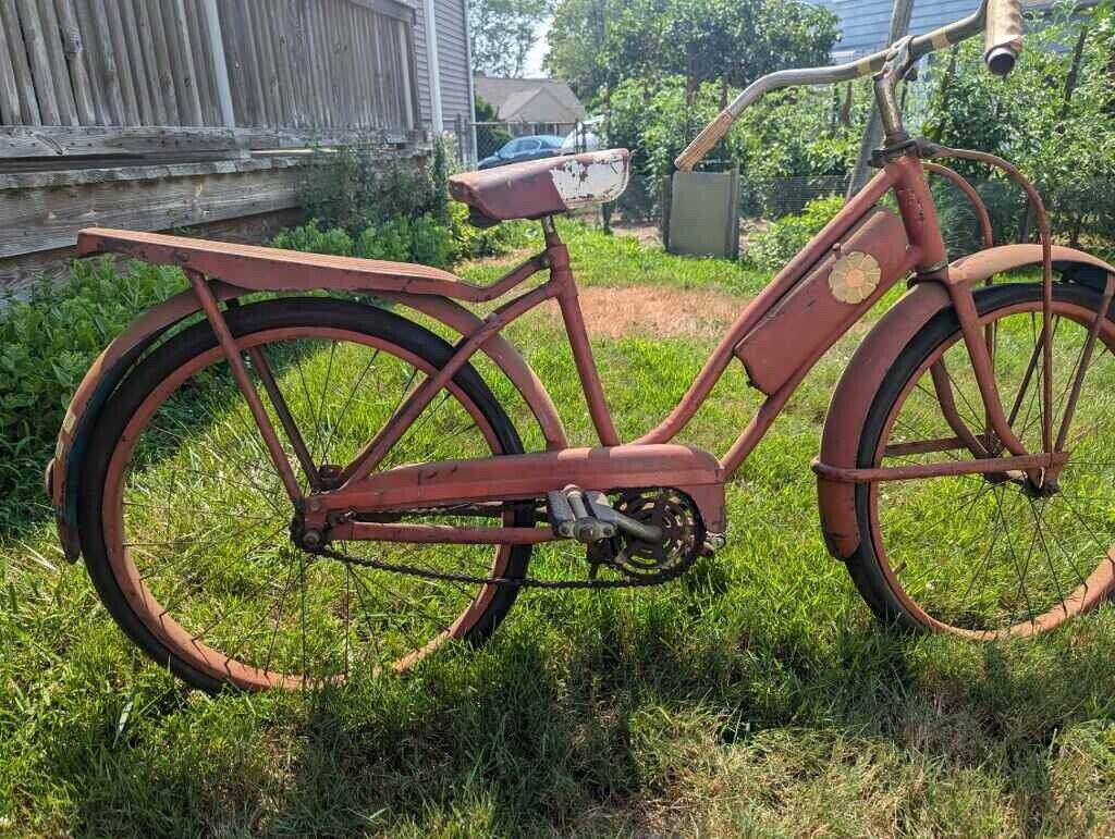 Vintage JC Higgins bicycle. 1950’s.