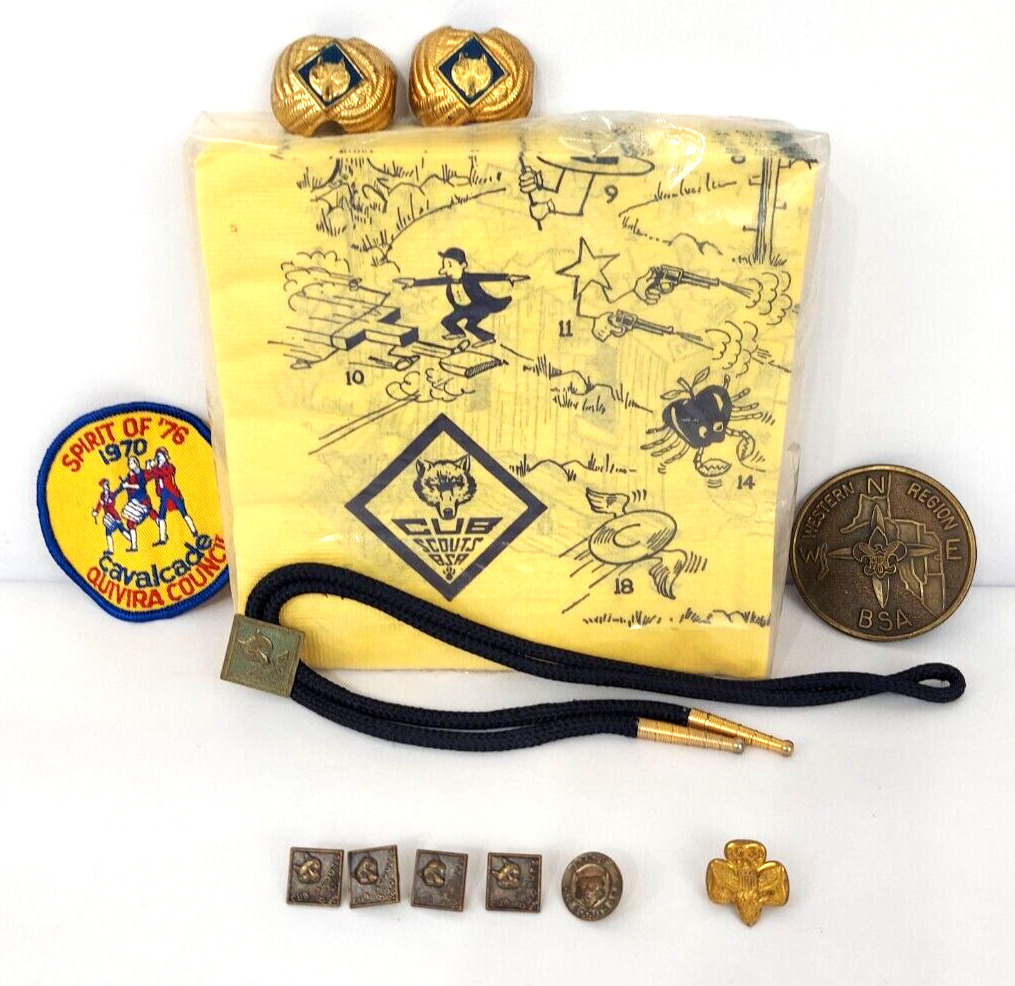 large lot of vintage BSA boy cub scouts napkins belt buckle pins bolo tie clips